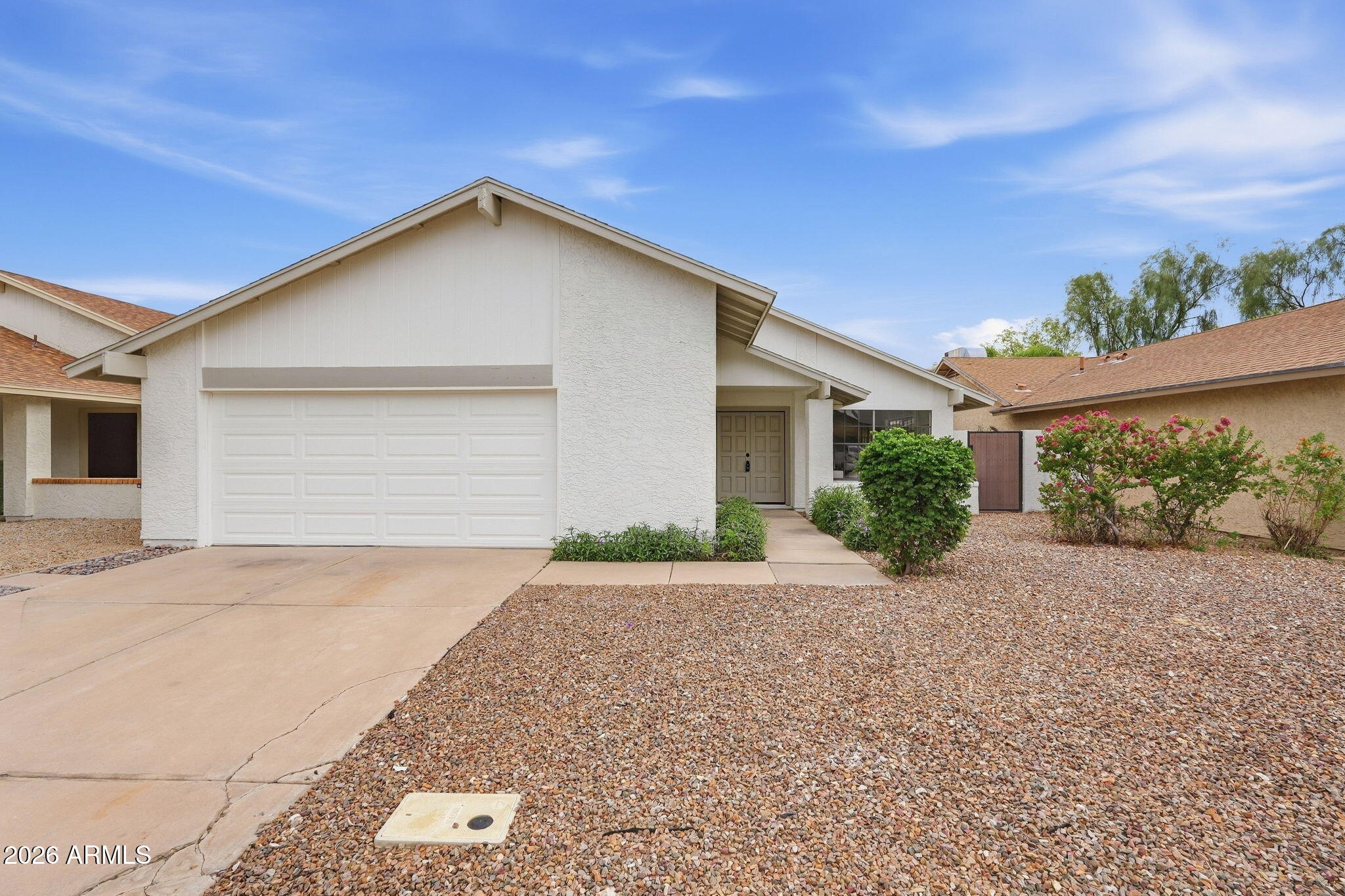 2439 W KIOWA Avenue