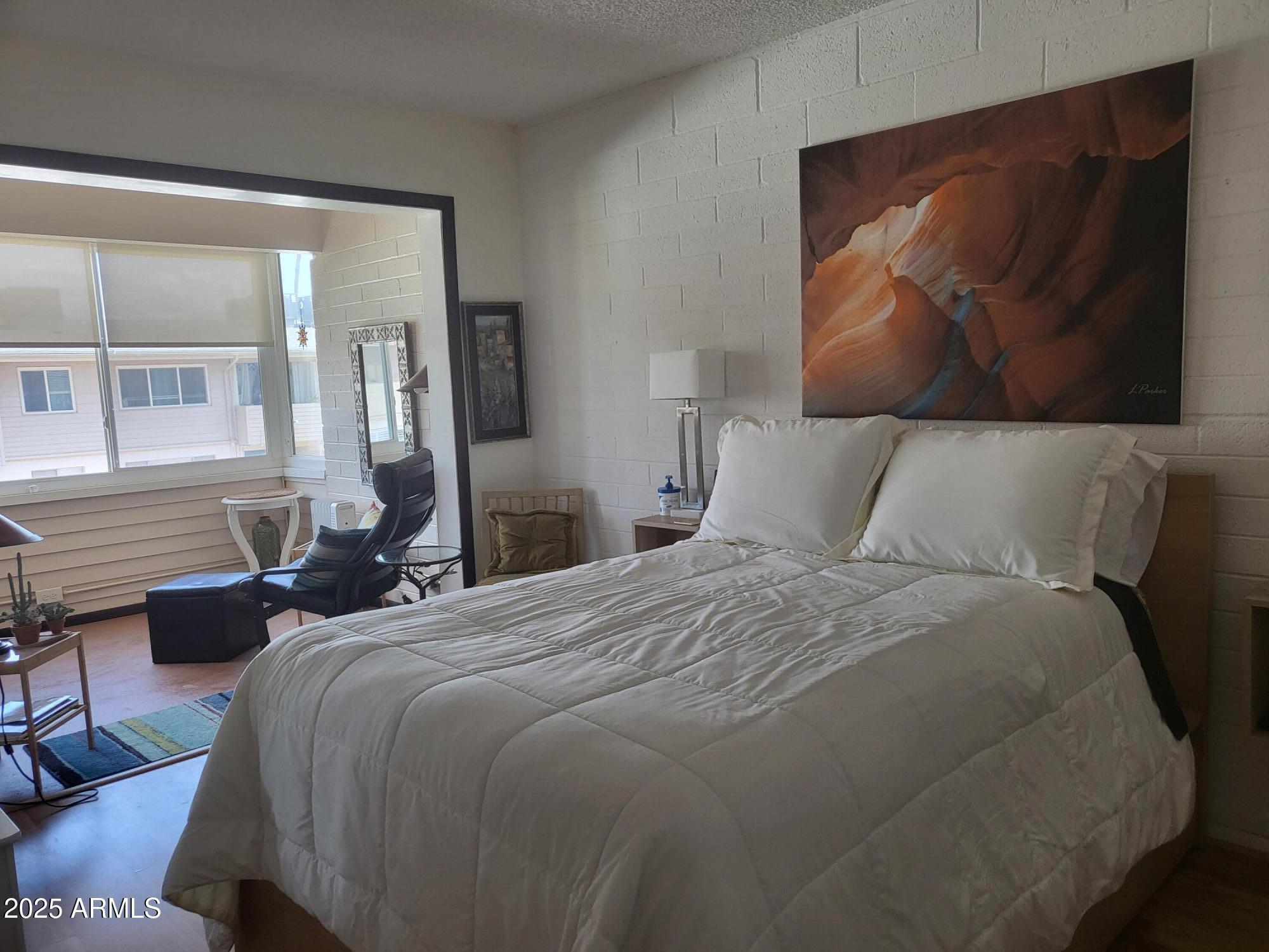SCOTTSDALE EAST HOMES - Residential