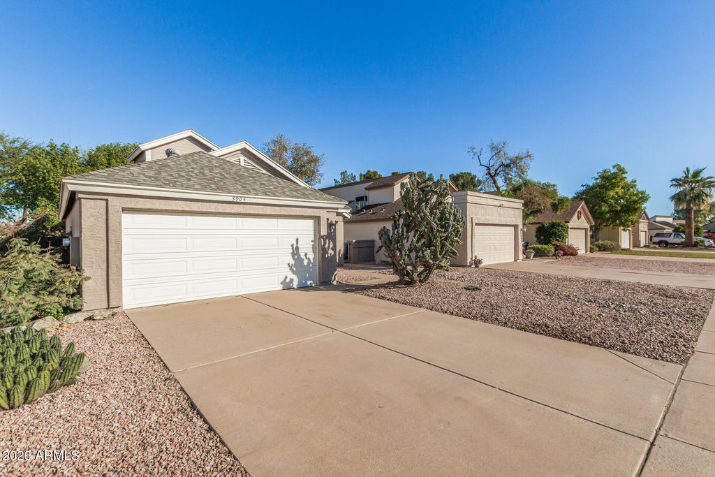 Photo of 3904 W Butler Street, Chandler, AZ 85226 (MLS # 6968447)