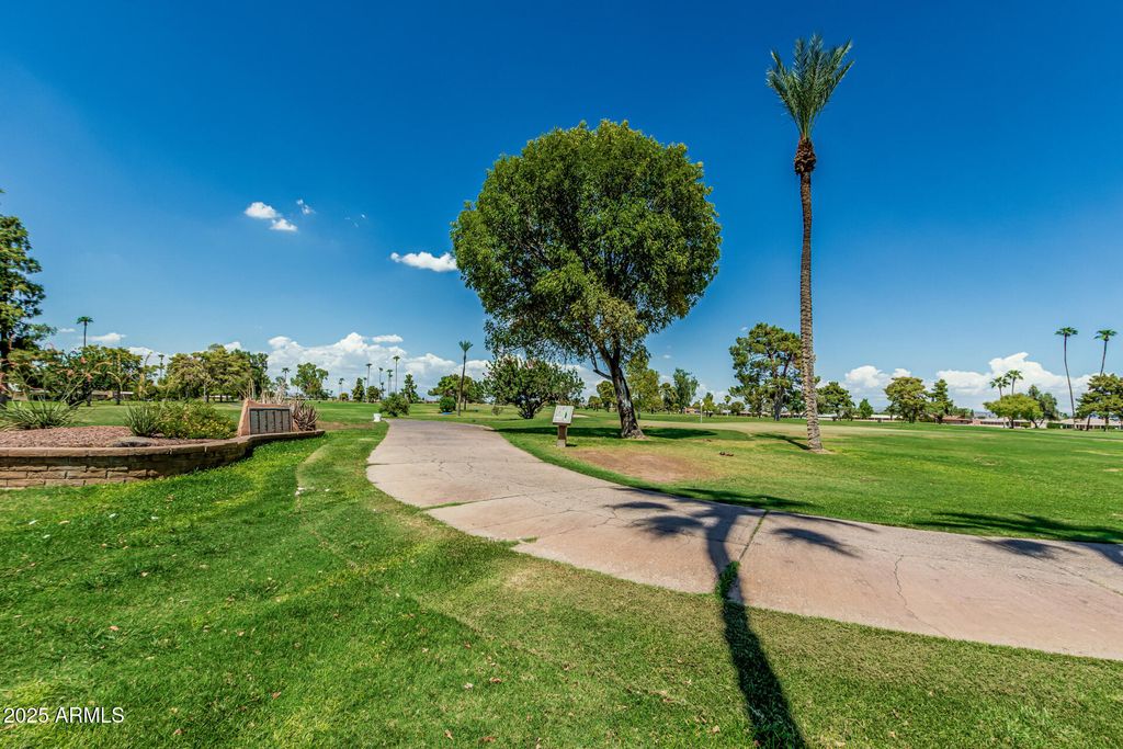 Photo of 15401 N Cameo Drive, Sun City, AZ 85351 (MLS # 6911796)