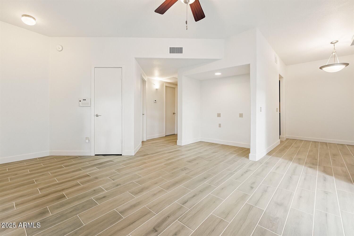 3434 E BASELINE Road 260