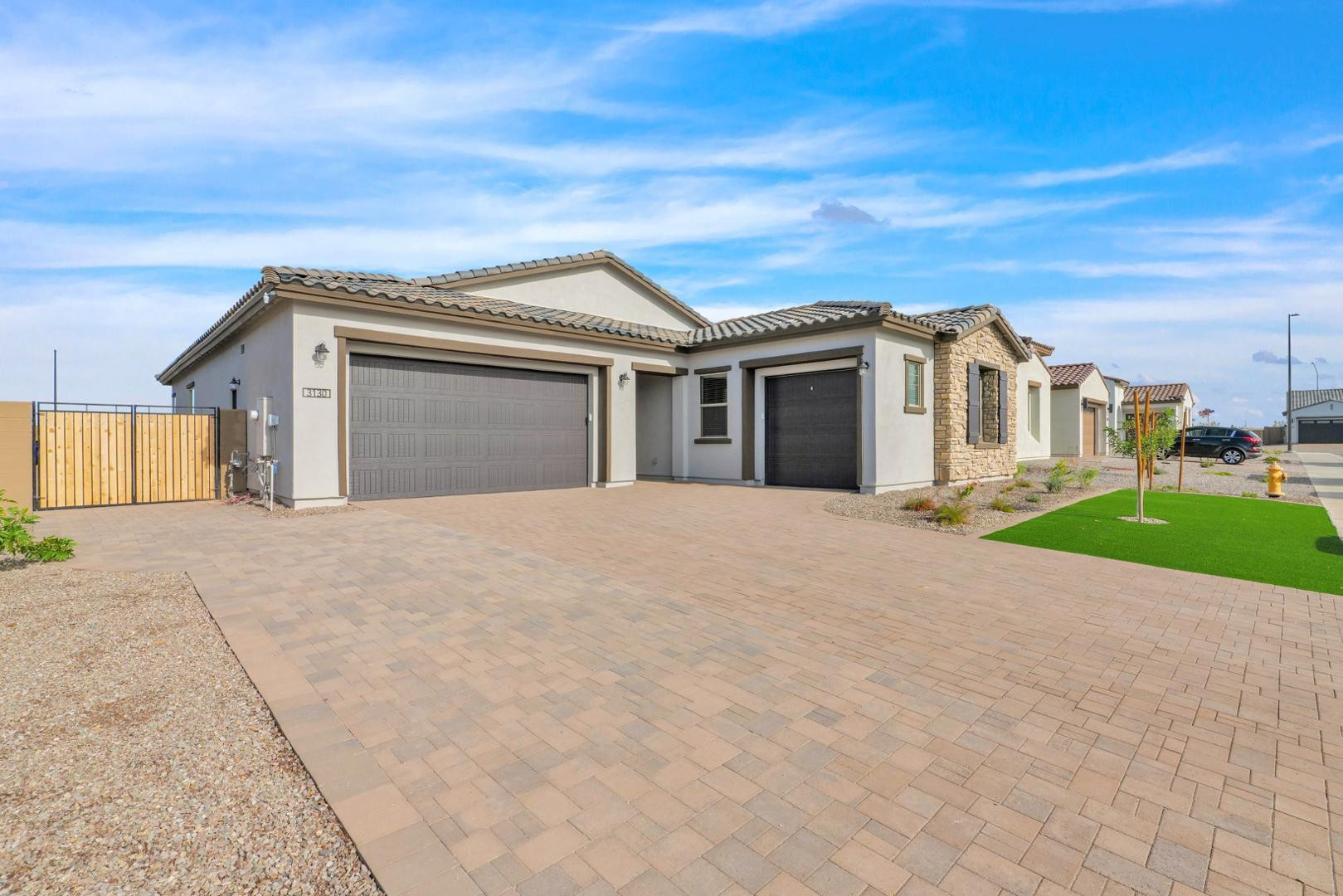 3130 E Flintlock Drive