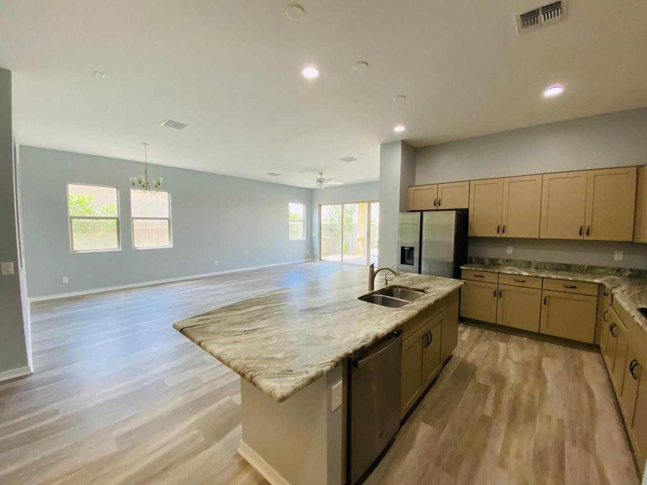 2828 W Patagonia Court