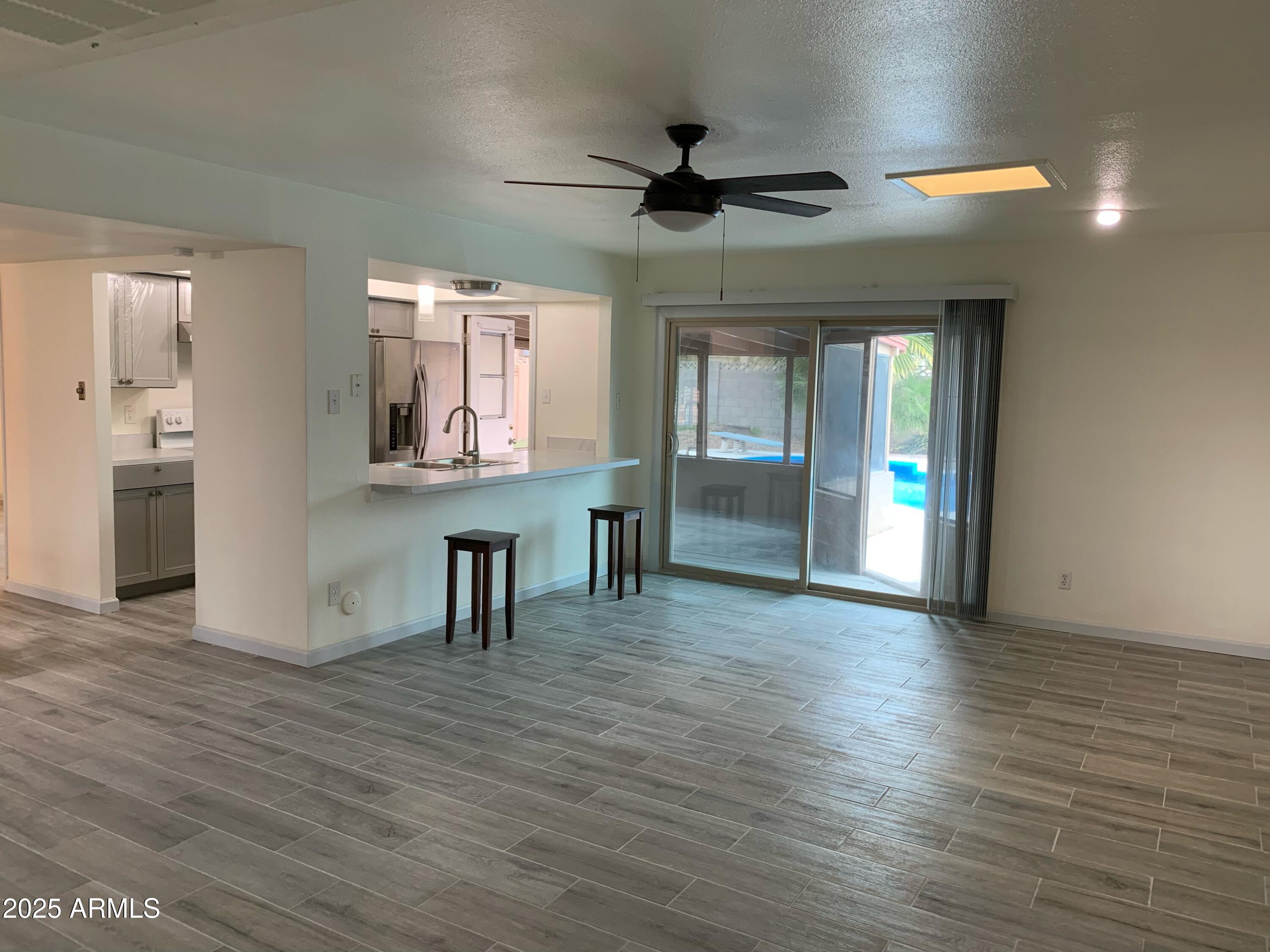Homes 4 14207 N 51ST Drive