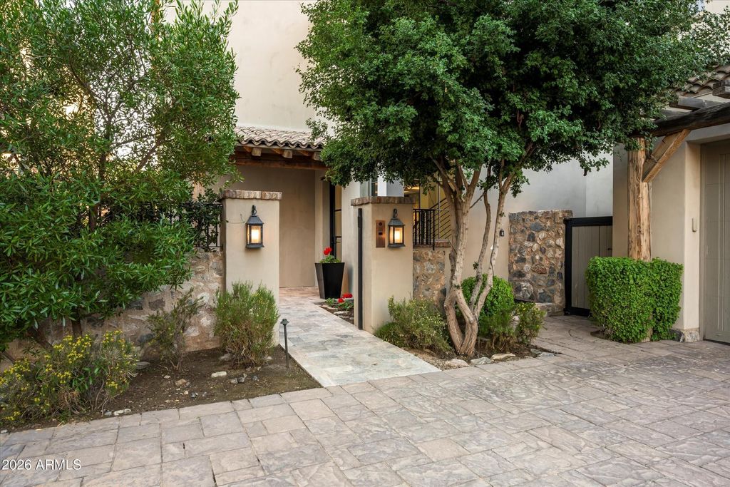 Photo of 18966 N Silverleaf Drive, Scottsdale, AZ 85255 (MLS # 6942280)
