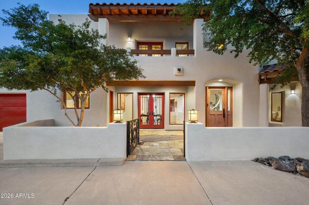 Photo of 39050 N 52nd Street, Cave Creek, AZ 85331 (MLS # 6968217)