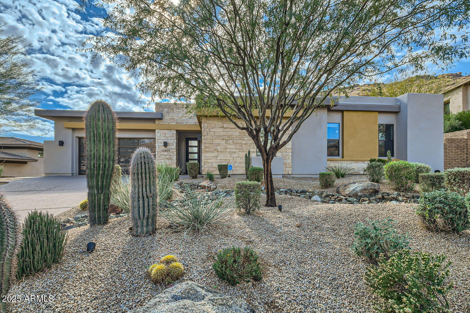 Adero Canyon - Residential