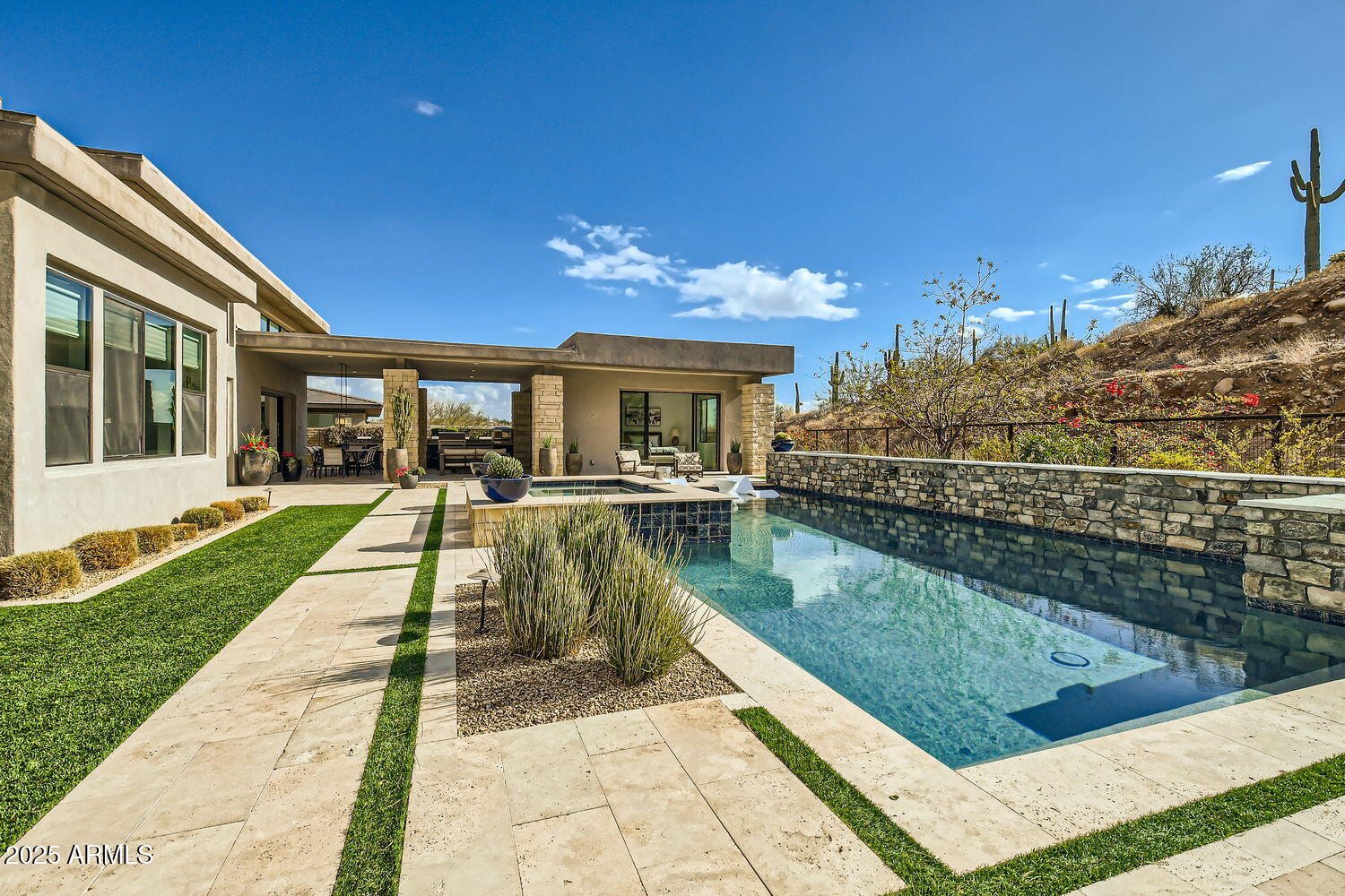 Adero Canyon - Residential