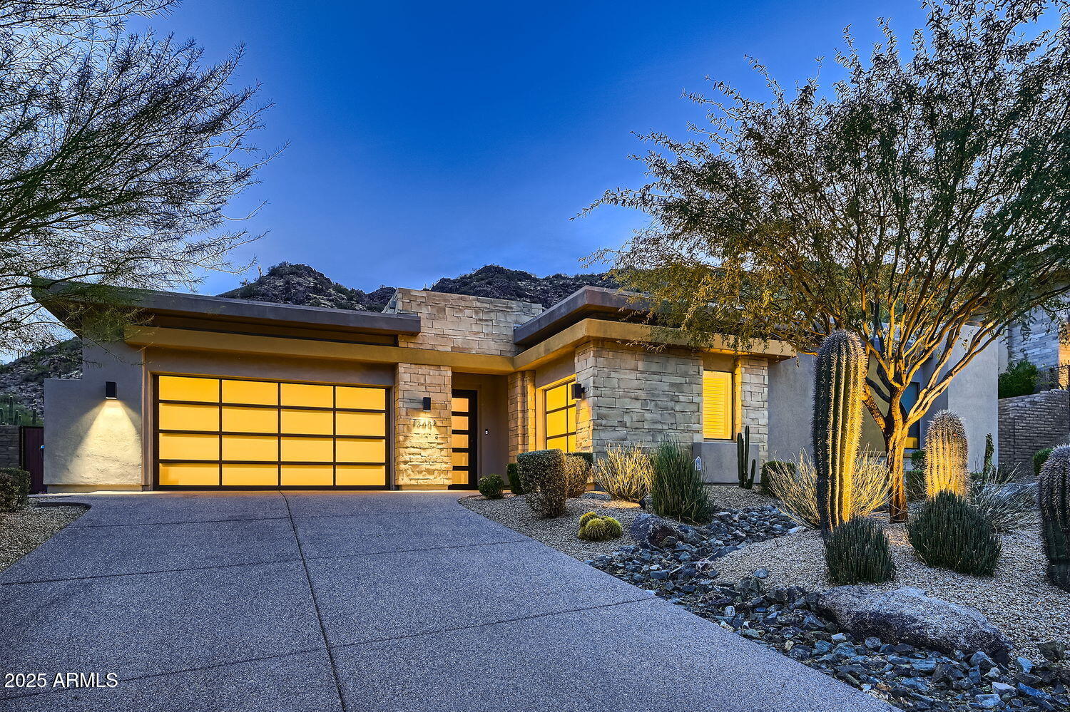 Adero Canyon - Residential
