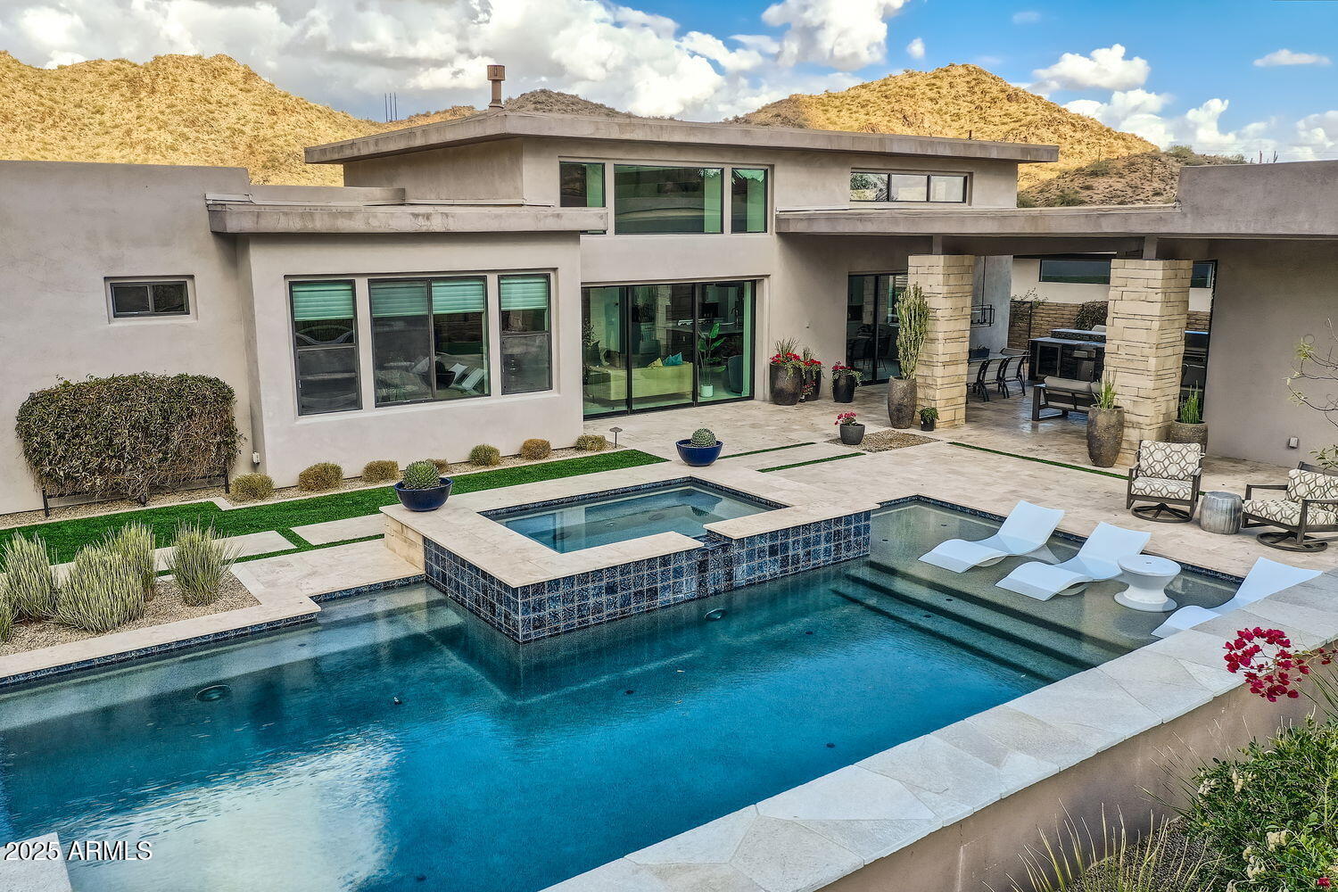 Adero Canyon - Residential