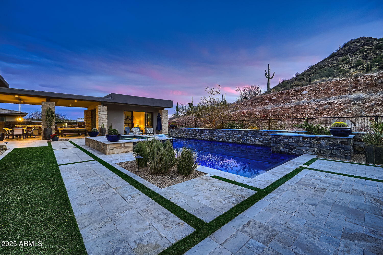 Adero Canyon - Residential