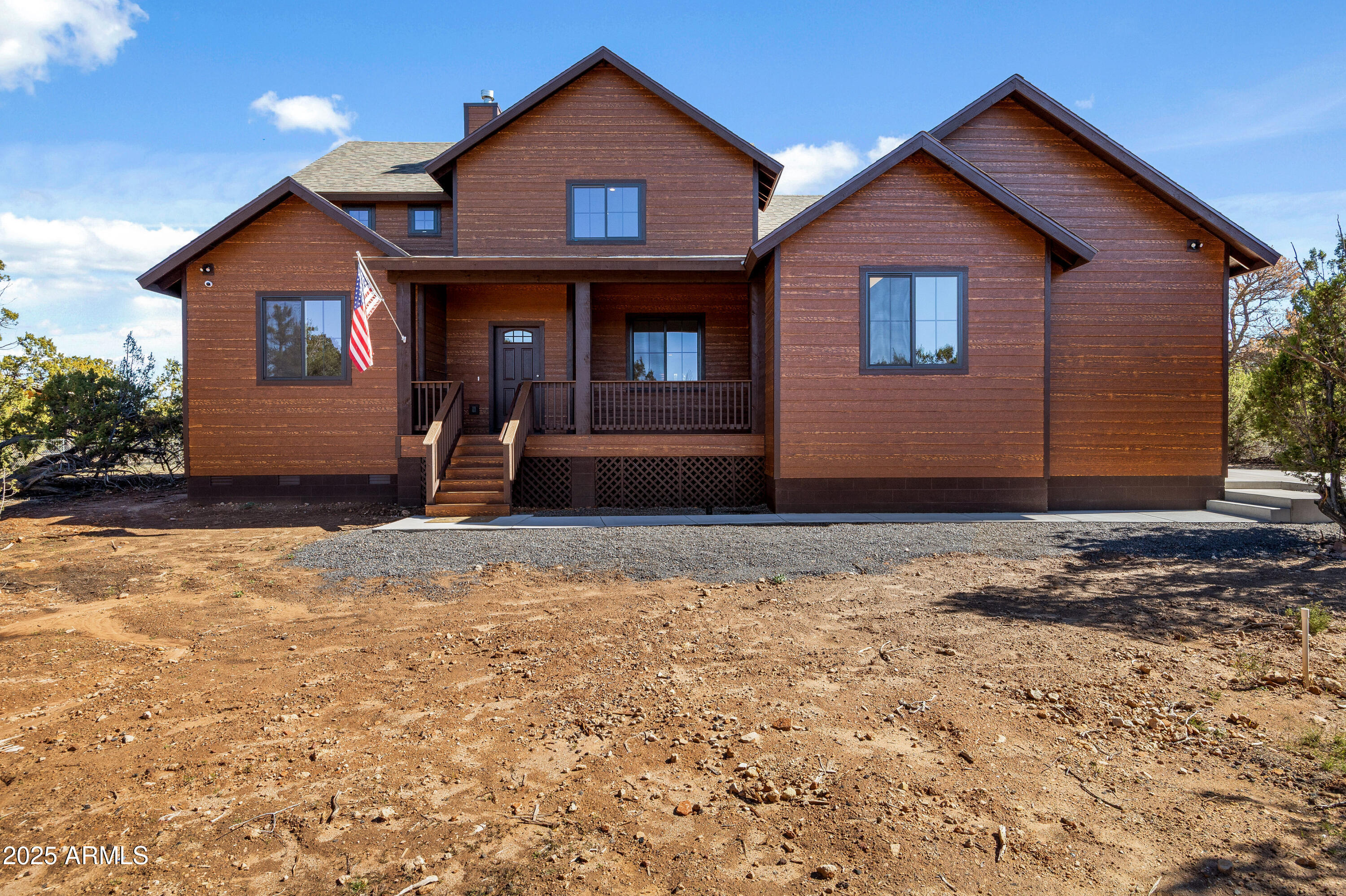 2268 ROUNDABOUT Circle