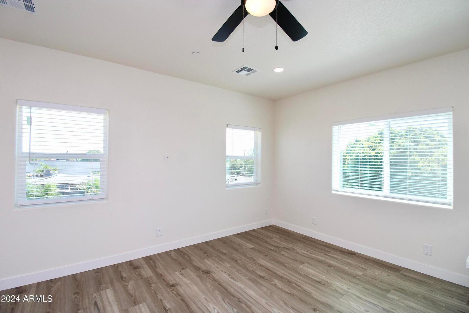 1306 E Purdue Avenue Unit 4