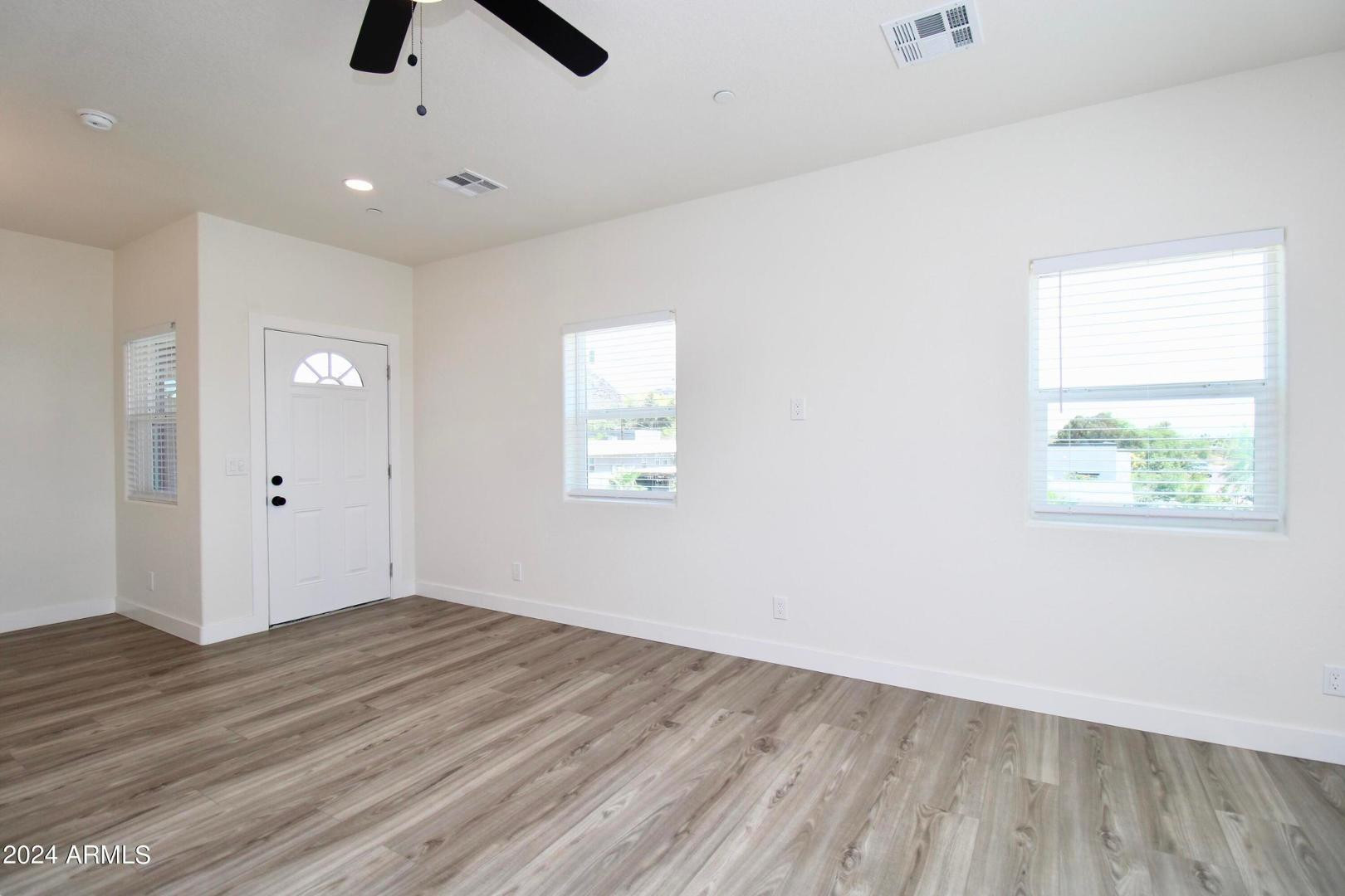 1306 E Purdue Avenue Unit 4