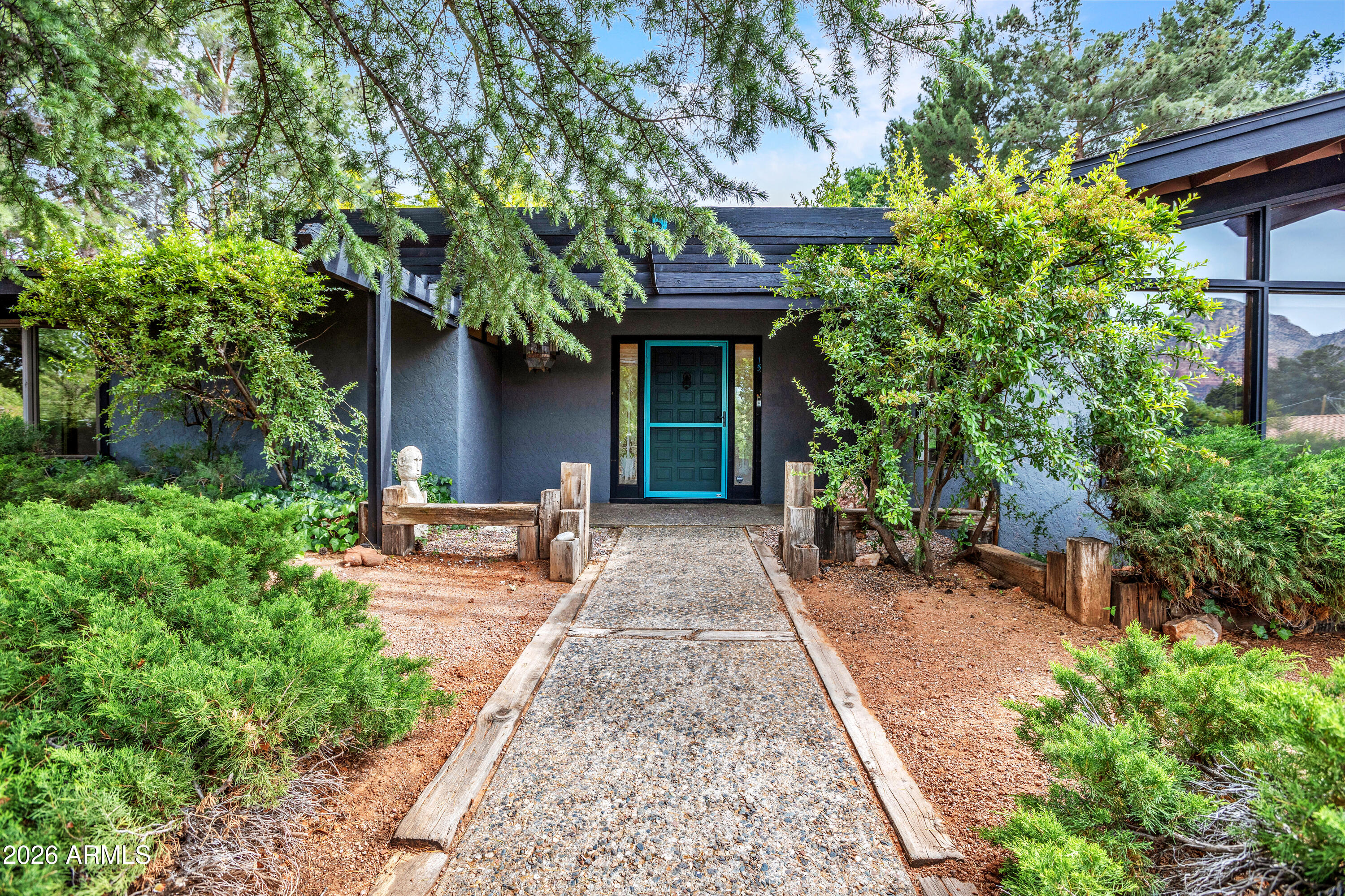 SADDLEROCK HOMES - Residential
