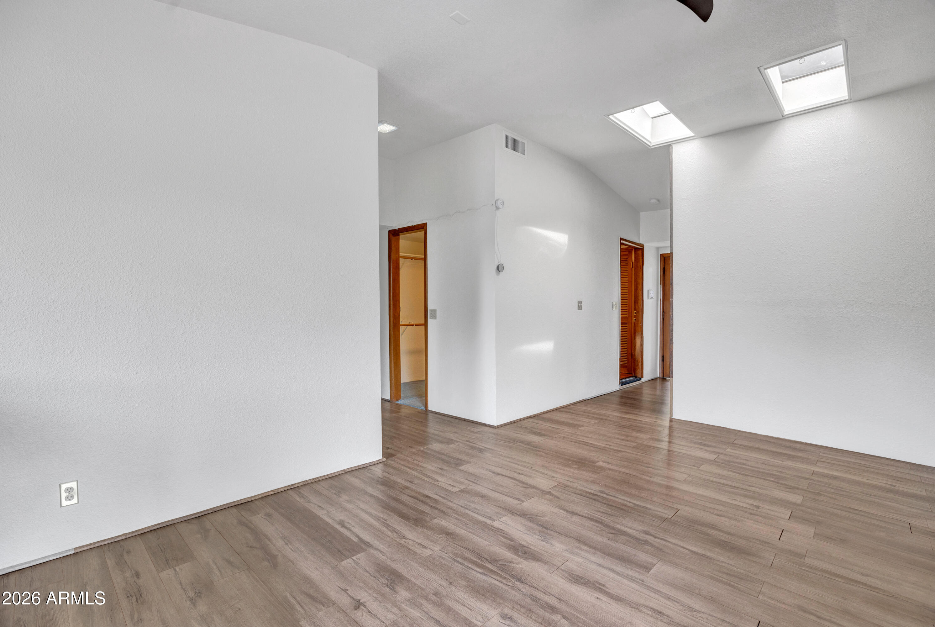 SADDLEROCK HOMES - Residential