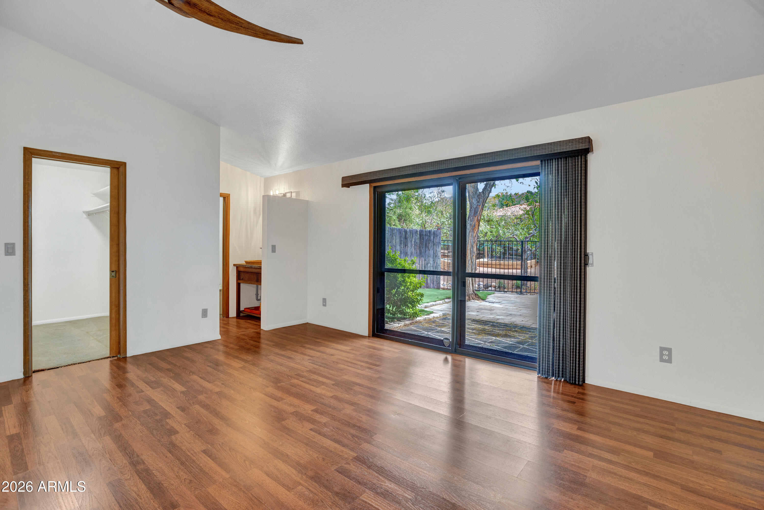 SADDLEROCK HOMES - Residential