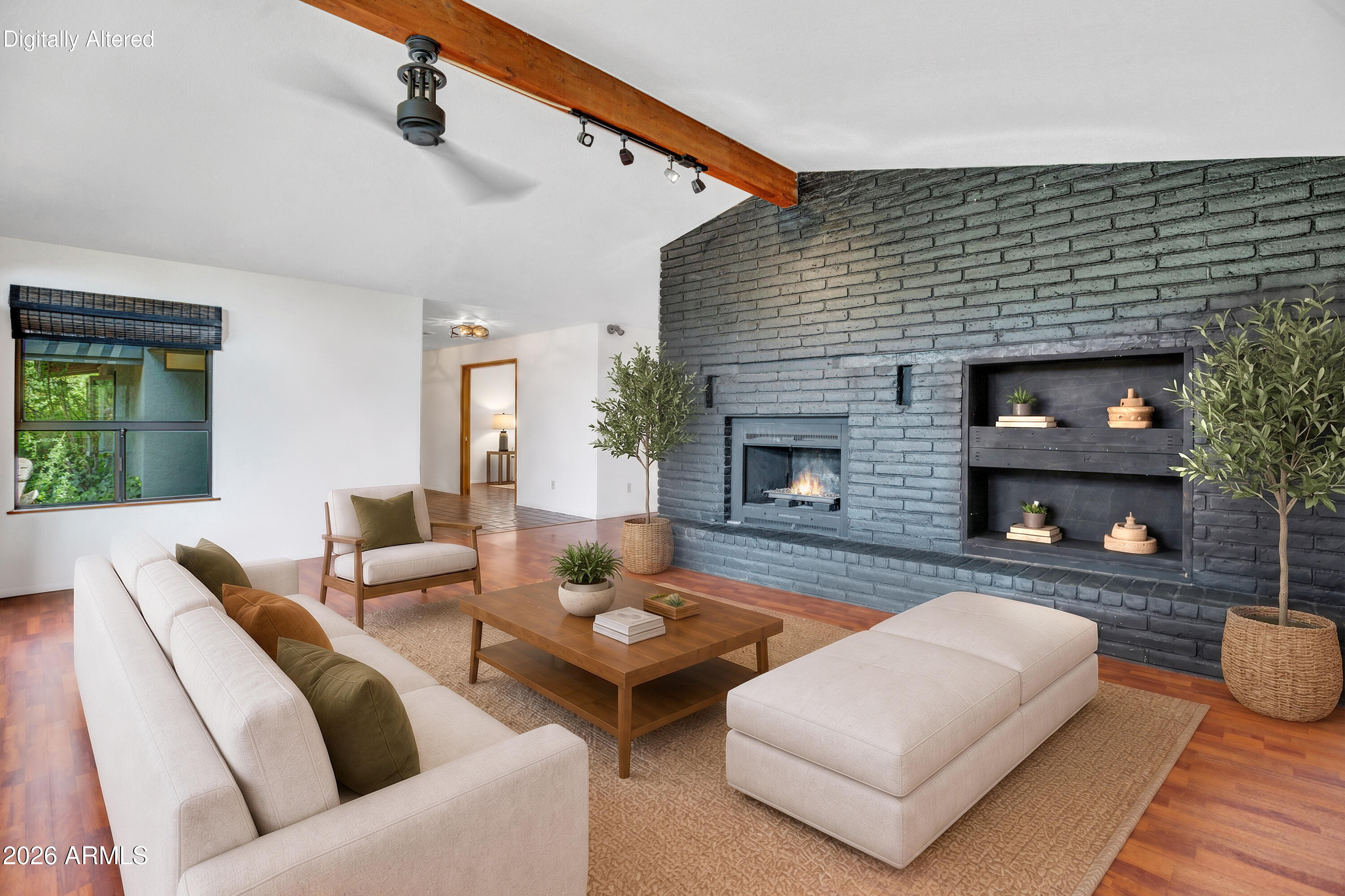 SADDLEROCK HOMES - Residential