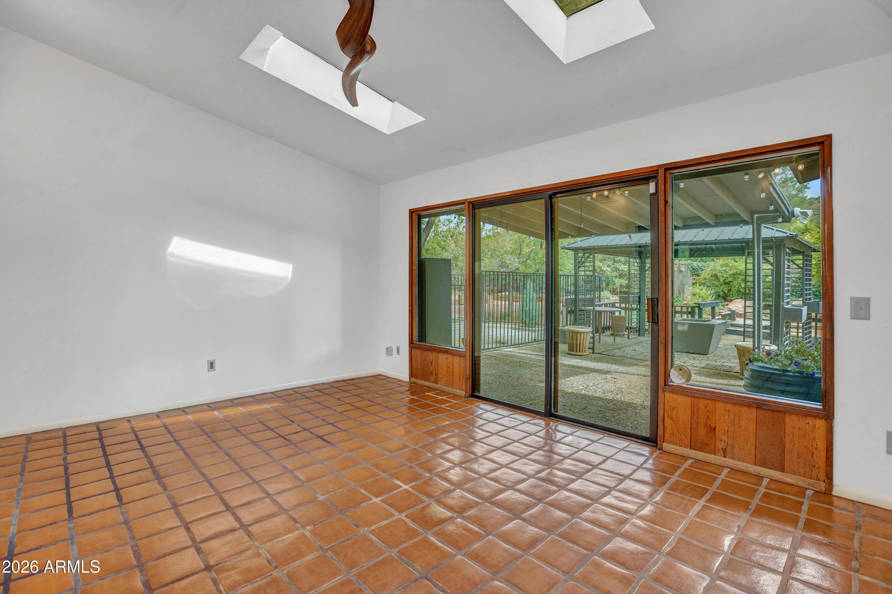 SADDLEROCK HOMES - Residential