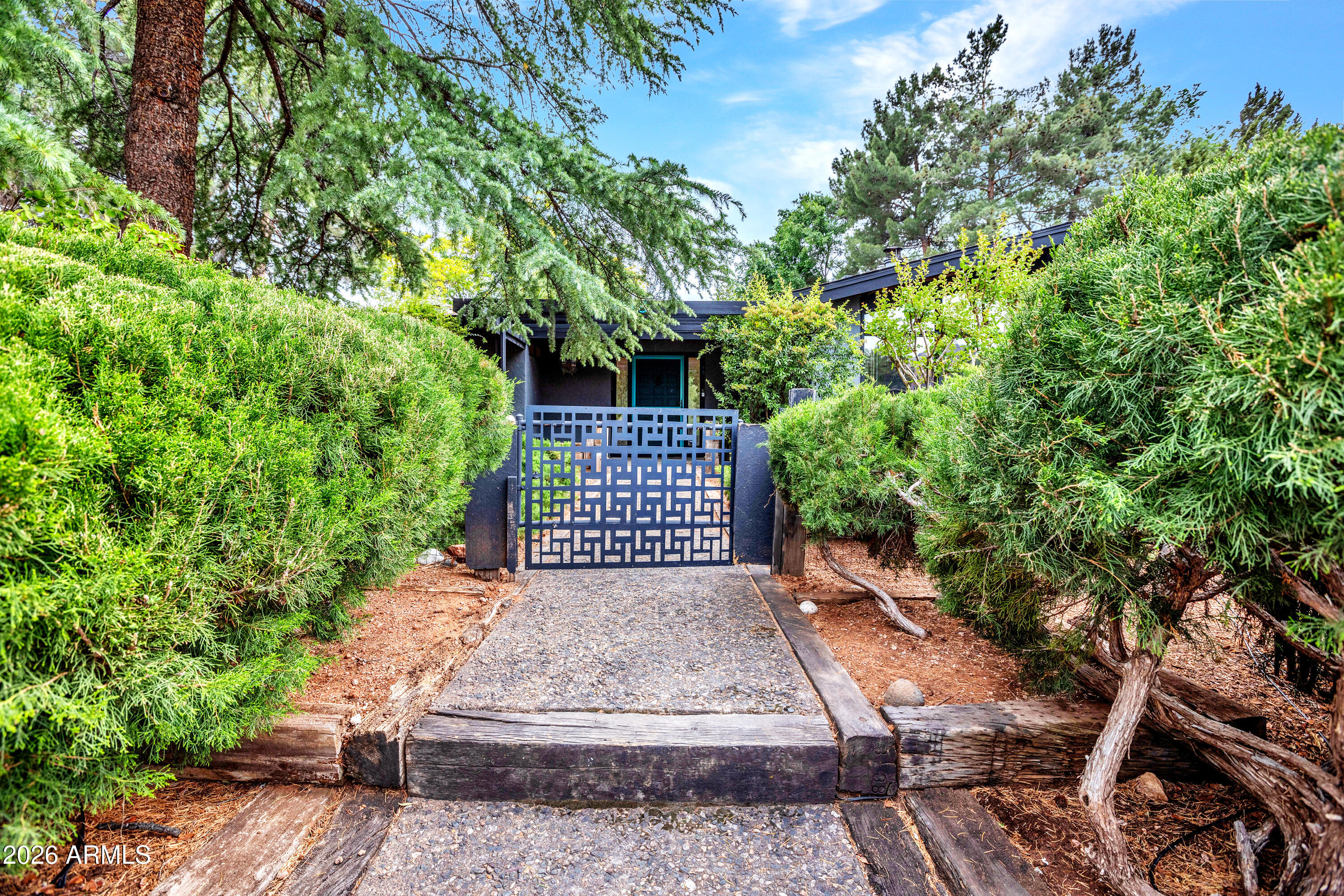 SADDLEROCK HOMES - Residential