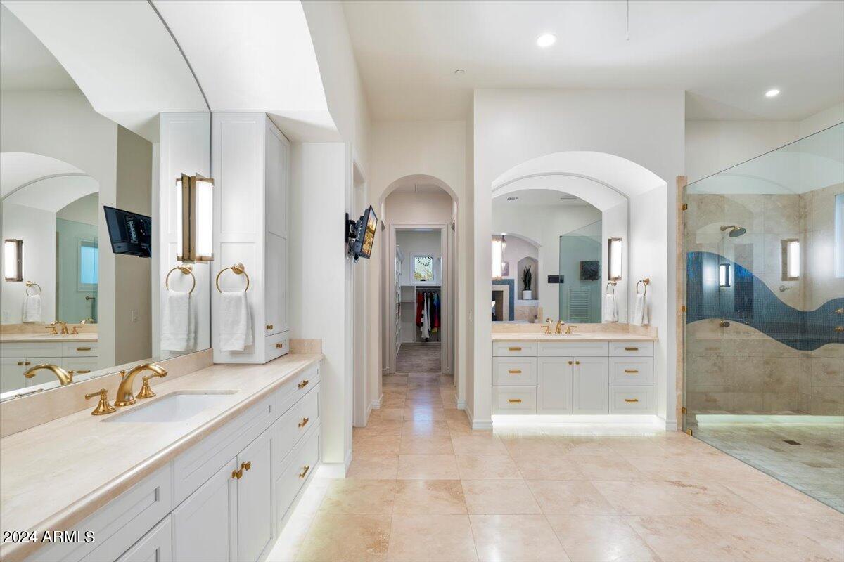 Custom Luxury Home - Residential