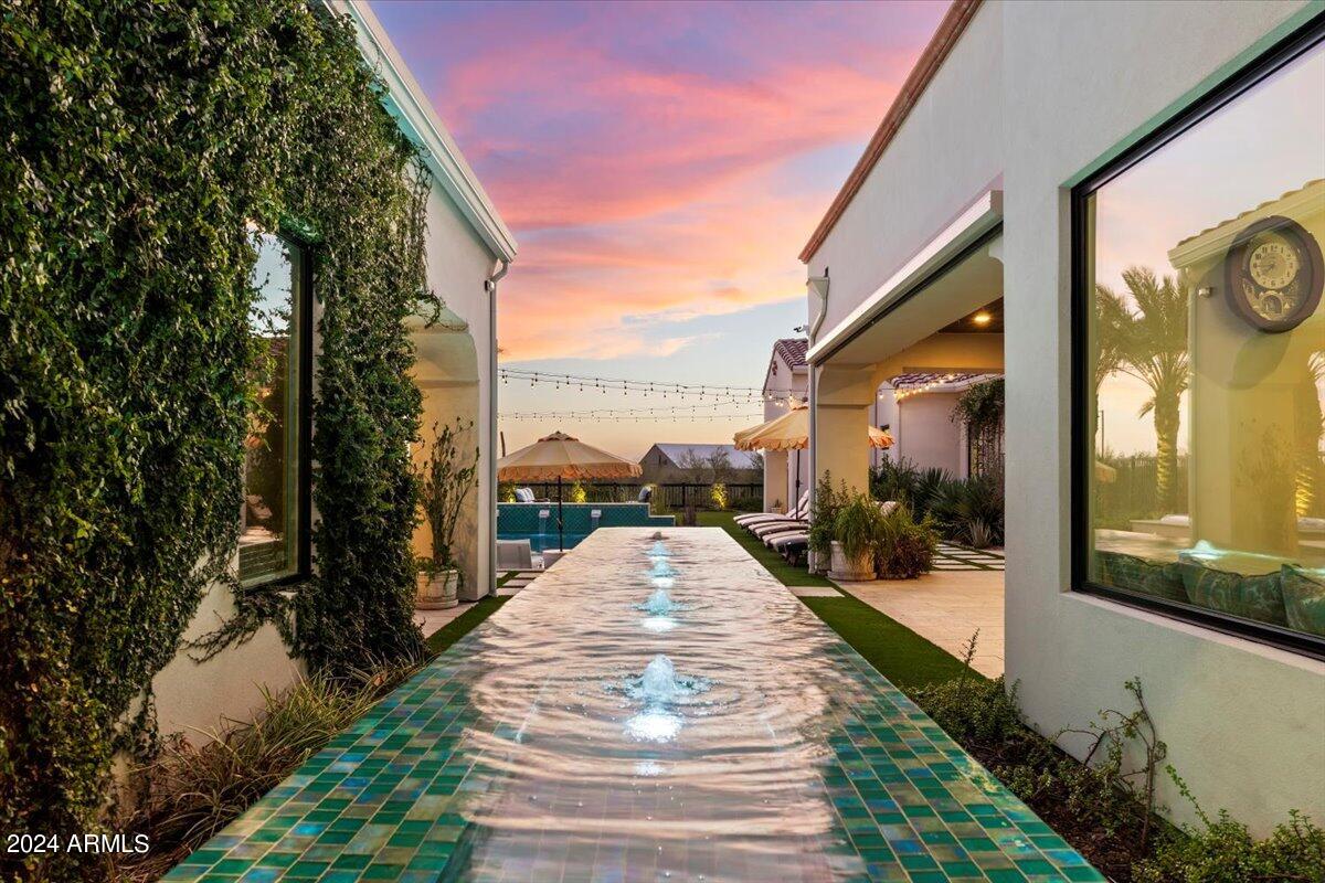 Custom Luxury Home - Residential