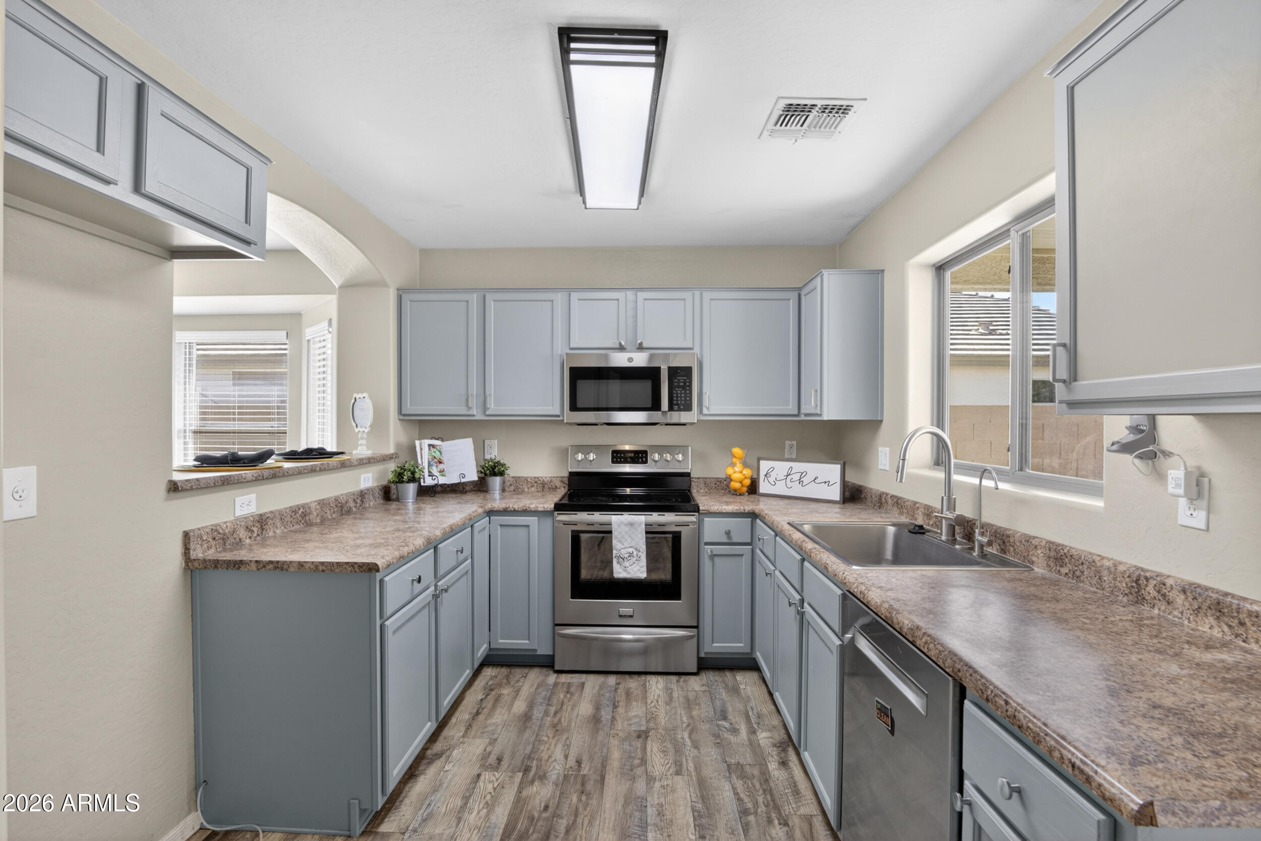 2412 W SAINT KATERI Drive