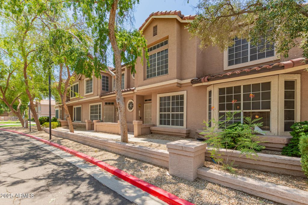 Photo of 2875 W Highland Street #1102, Chandler, AZ 85224 (MLS # 6909958)