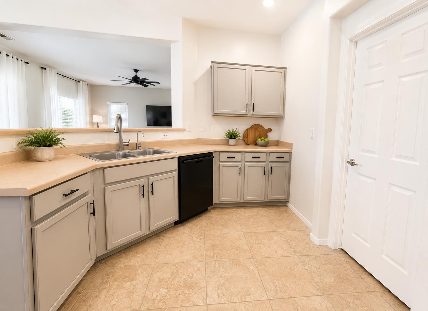 41342 W CAPISTRANO Drive