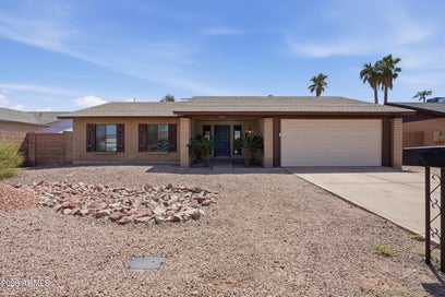 1029 W CARTER Drive Tempe AZ 85282