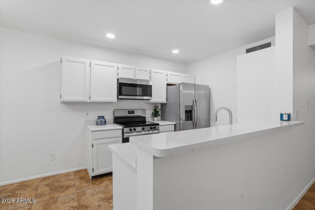 5230 E BROWN Road 110