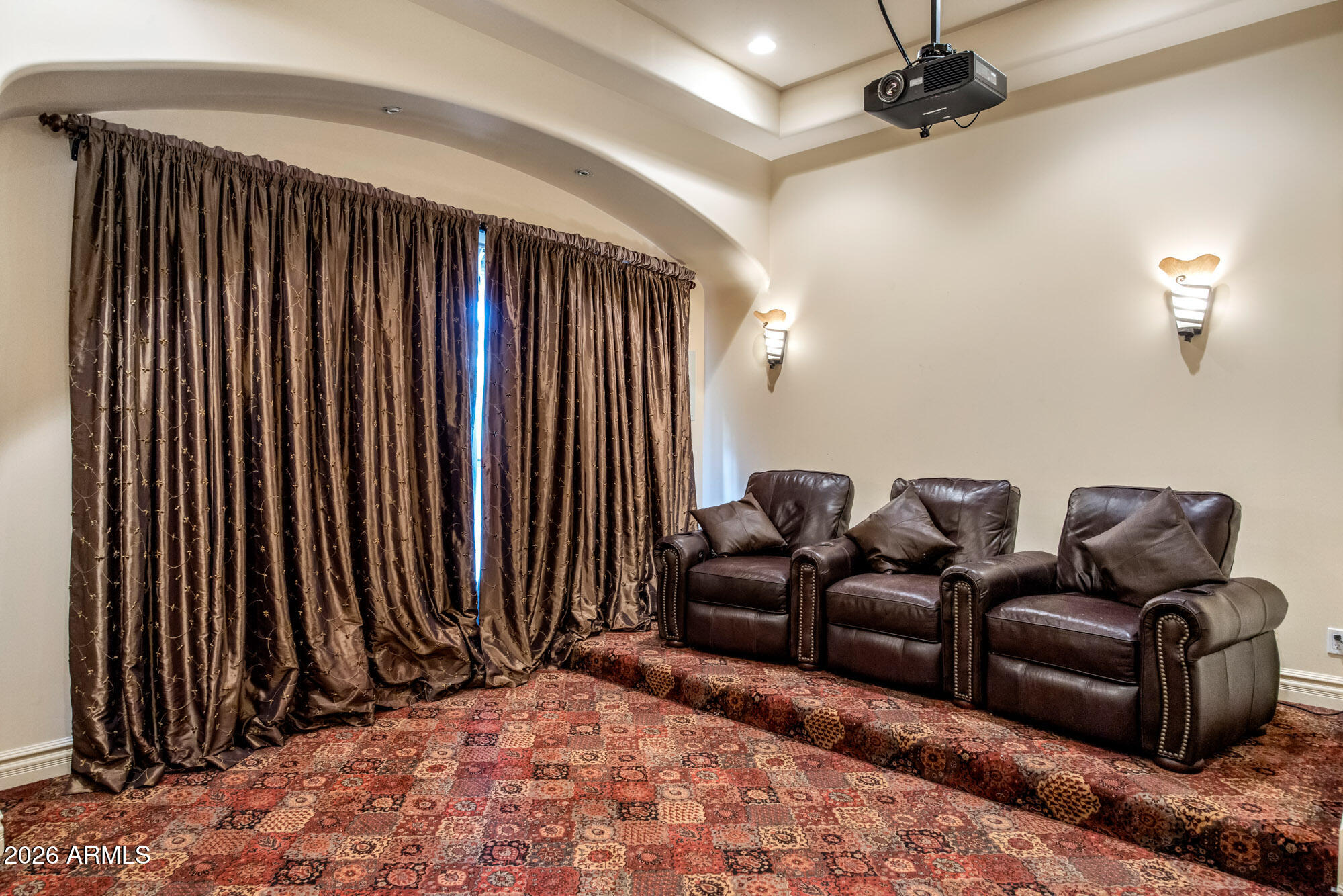 PINNACLE PEAK RANCHOS - Residential