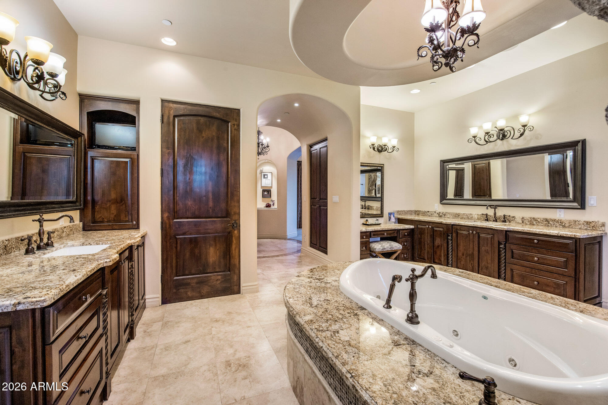 PINNACLE PEAK RANCHOS - Residential
