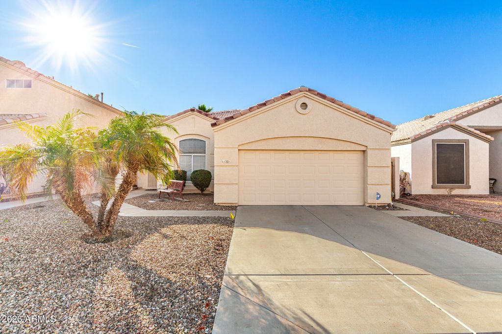 Photo of 11321 W Piccadilly Road, Avondale, AZ 85392 (MLS # 6968542)