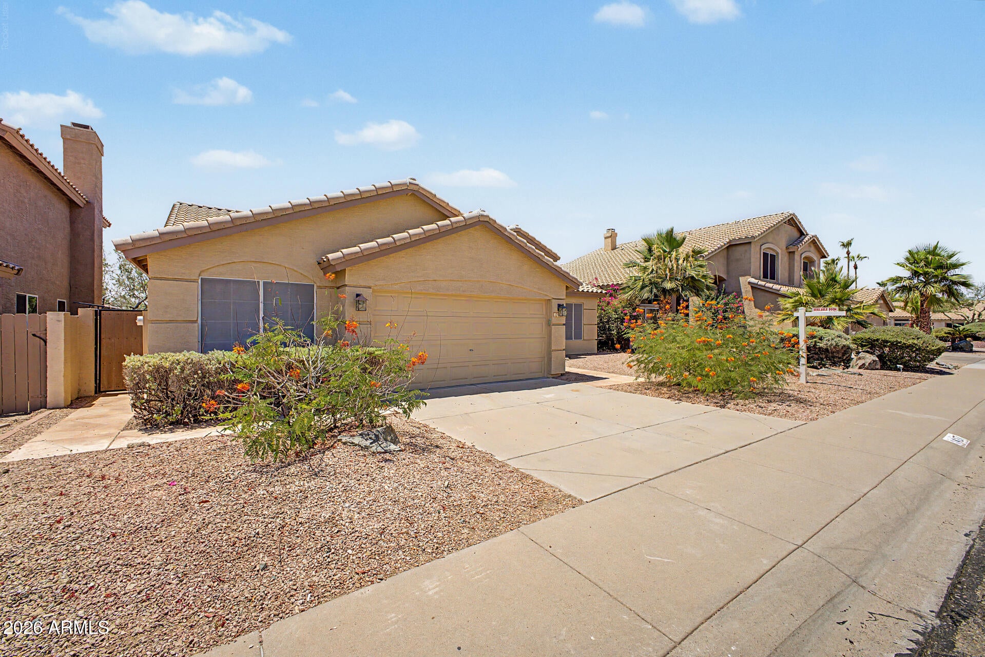 1427 W SOUTH FORK Drive