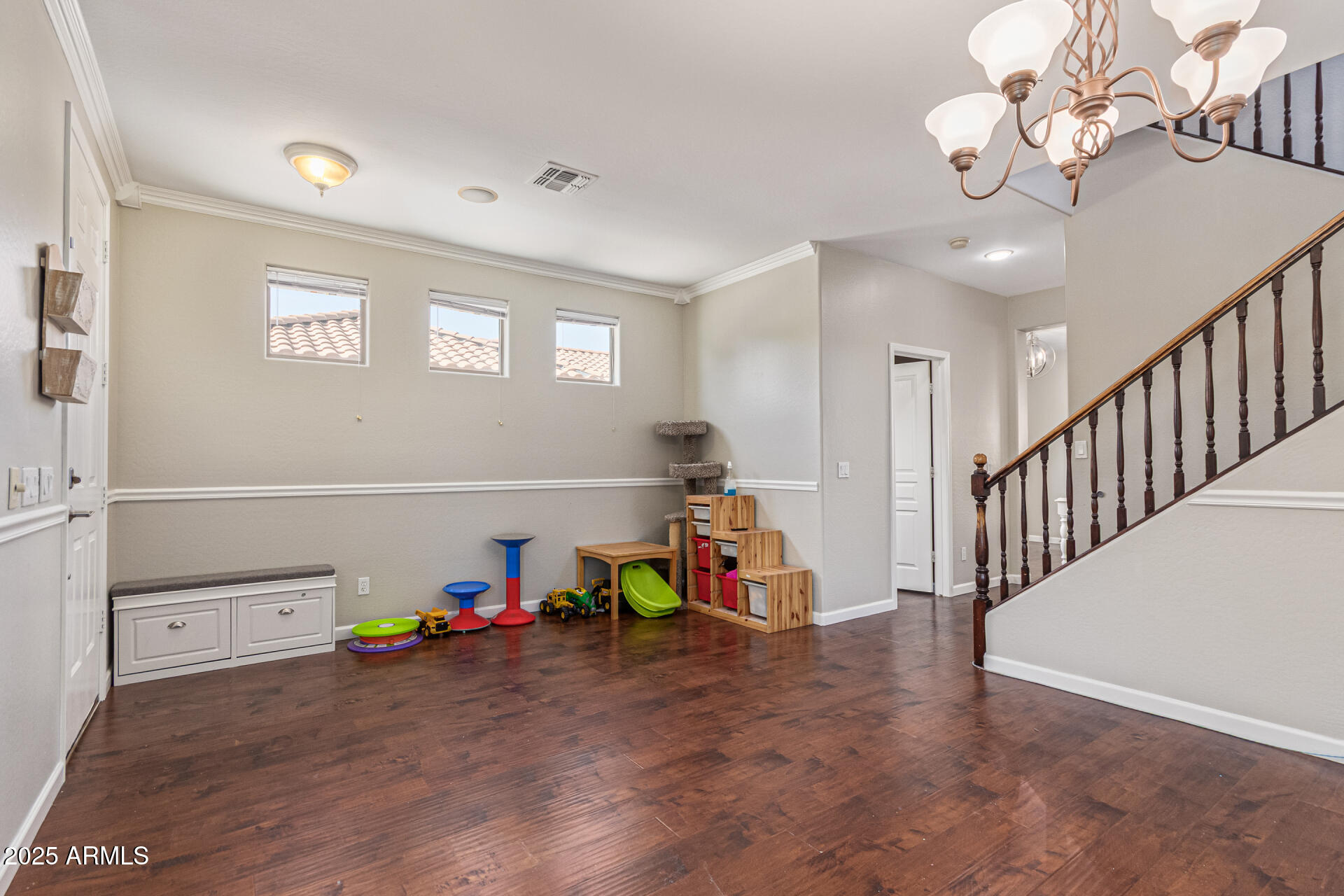 3802 E CHICKADEE Road