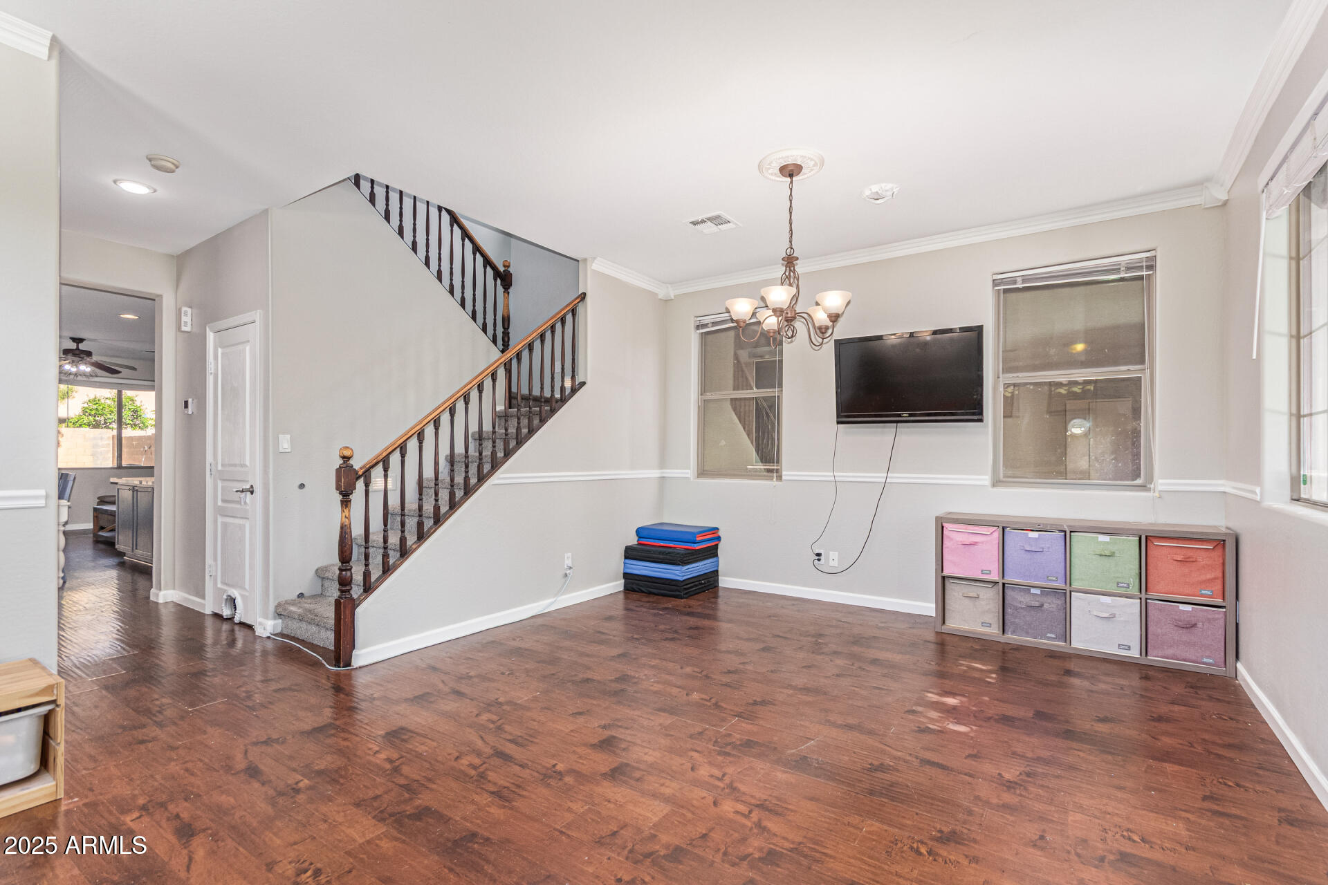 3802 E CHICKADEE Road