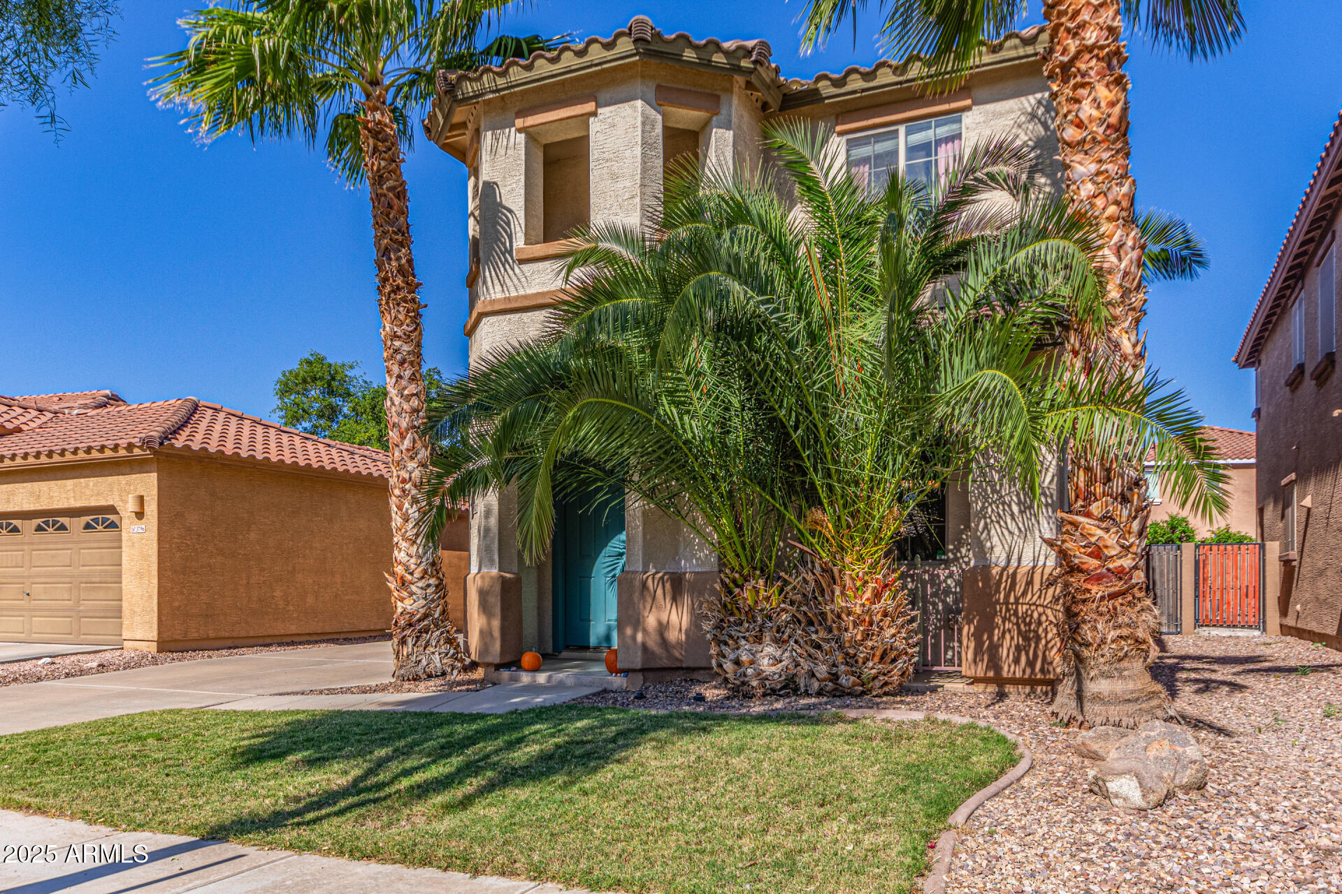 3802 E CHICKADEE Road