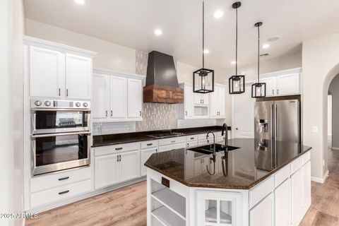 2198 E WISTERIA Drive Chandler AZ 85286