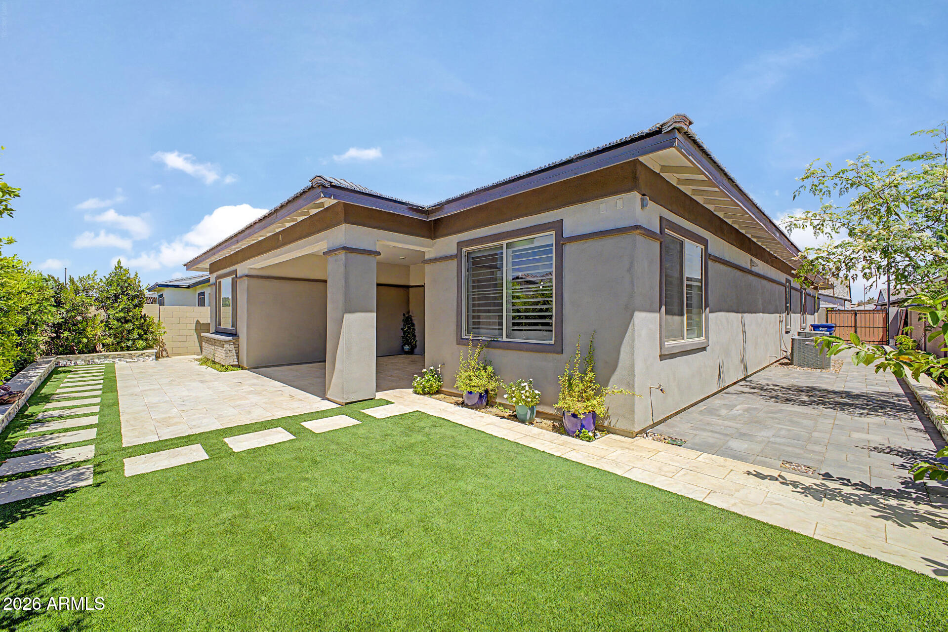 TREELAND - Residential