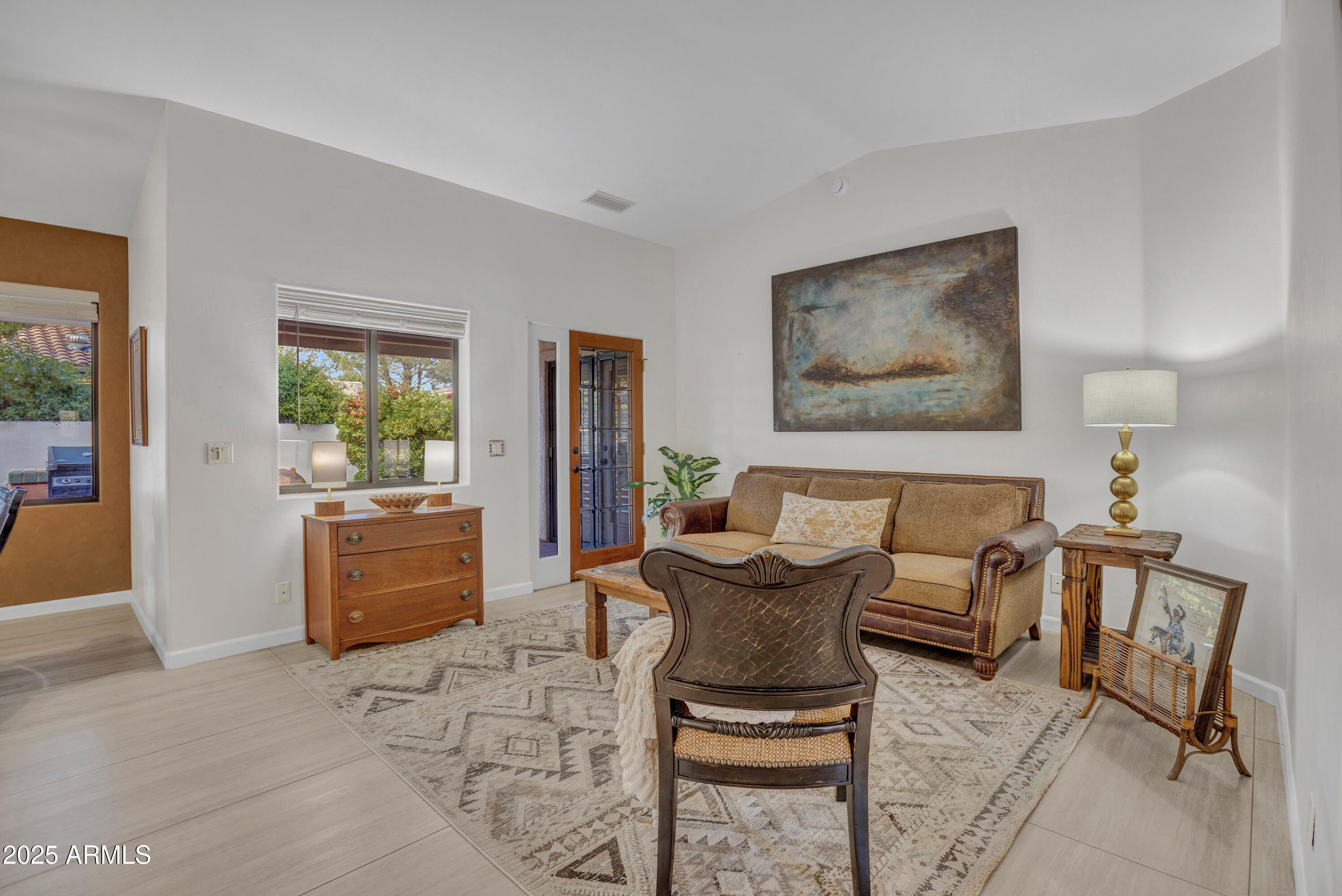 375 E Indian Cliffs Road