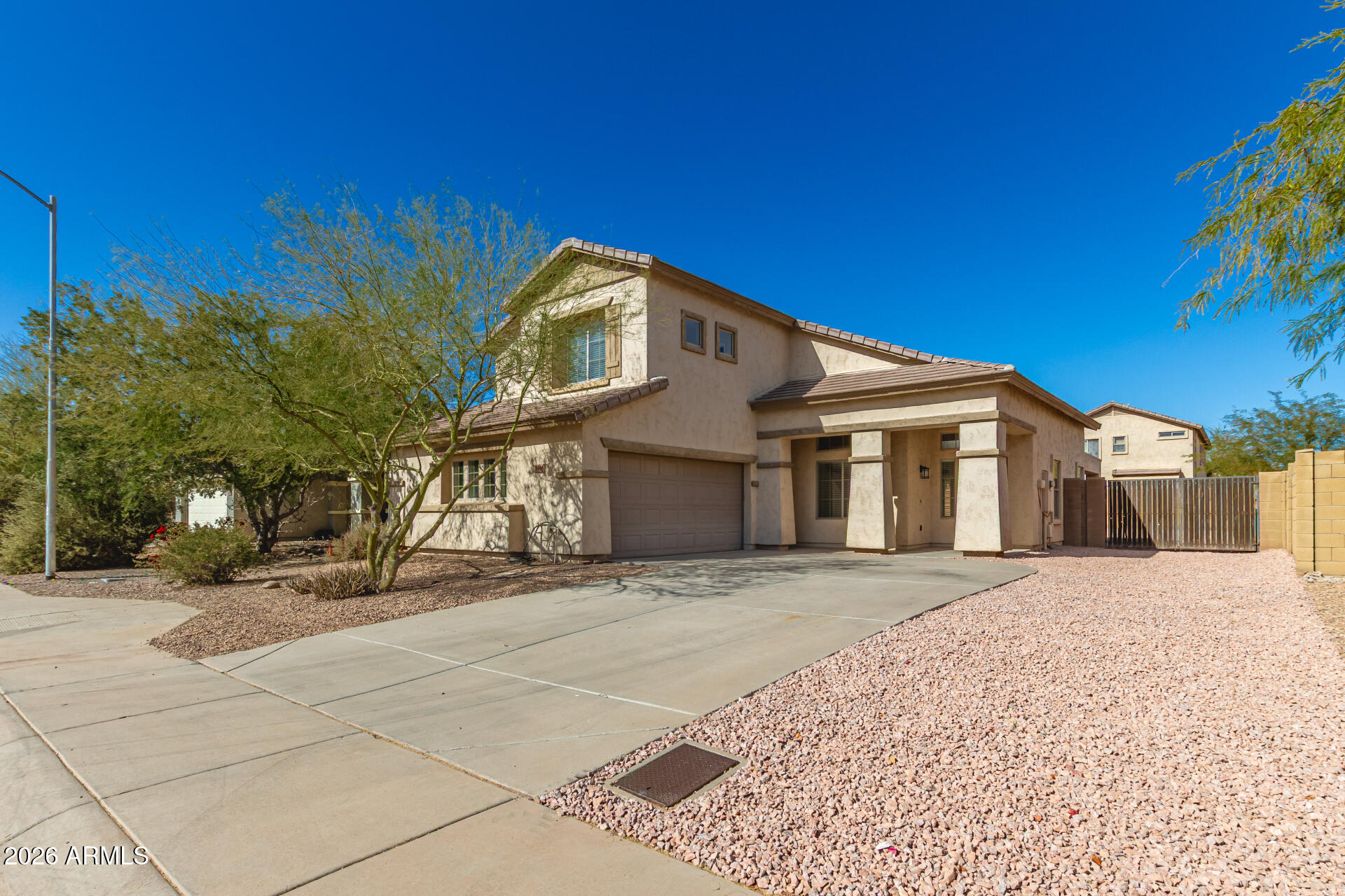 1428 E NATASHA Drive