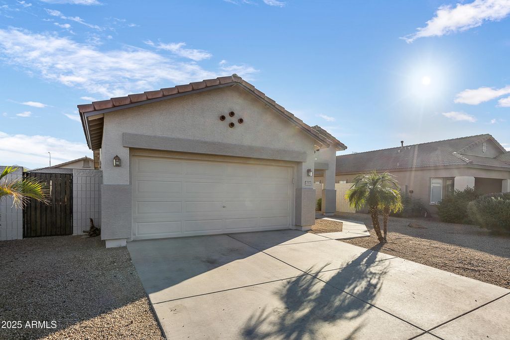 Photo of 11933 W Jefferson Street, Avondale, AZ 85323 (MLS # 6940625)