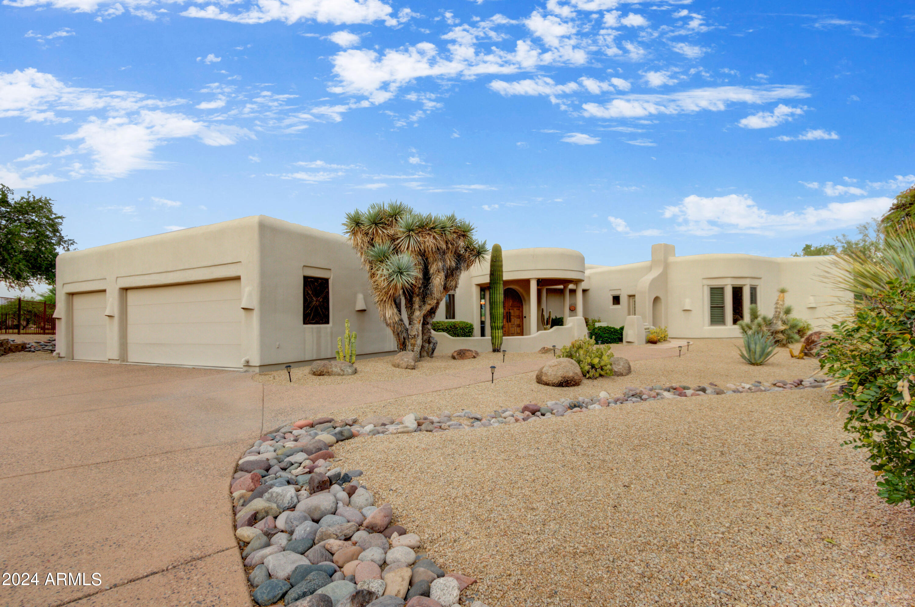 18830 E WHITE WING Drive