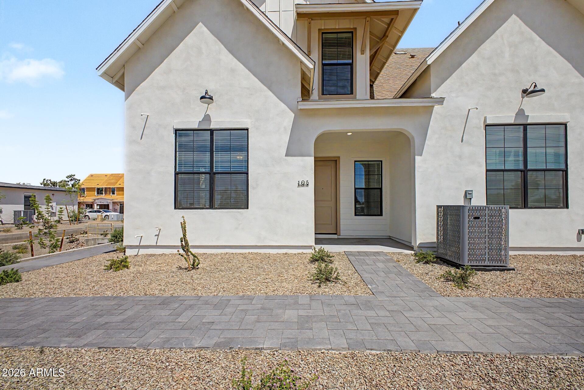 8232 E University Drive 119