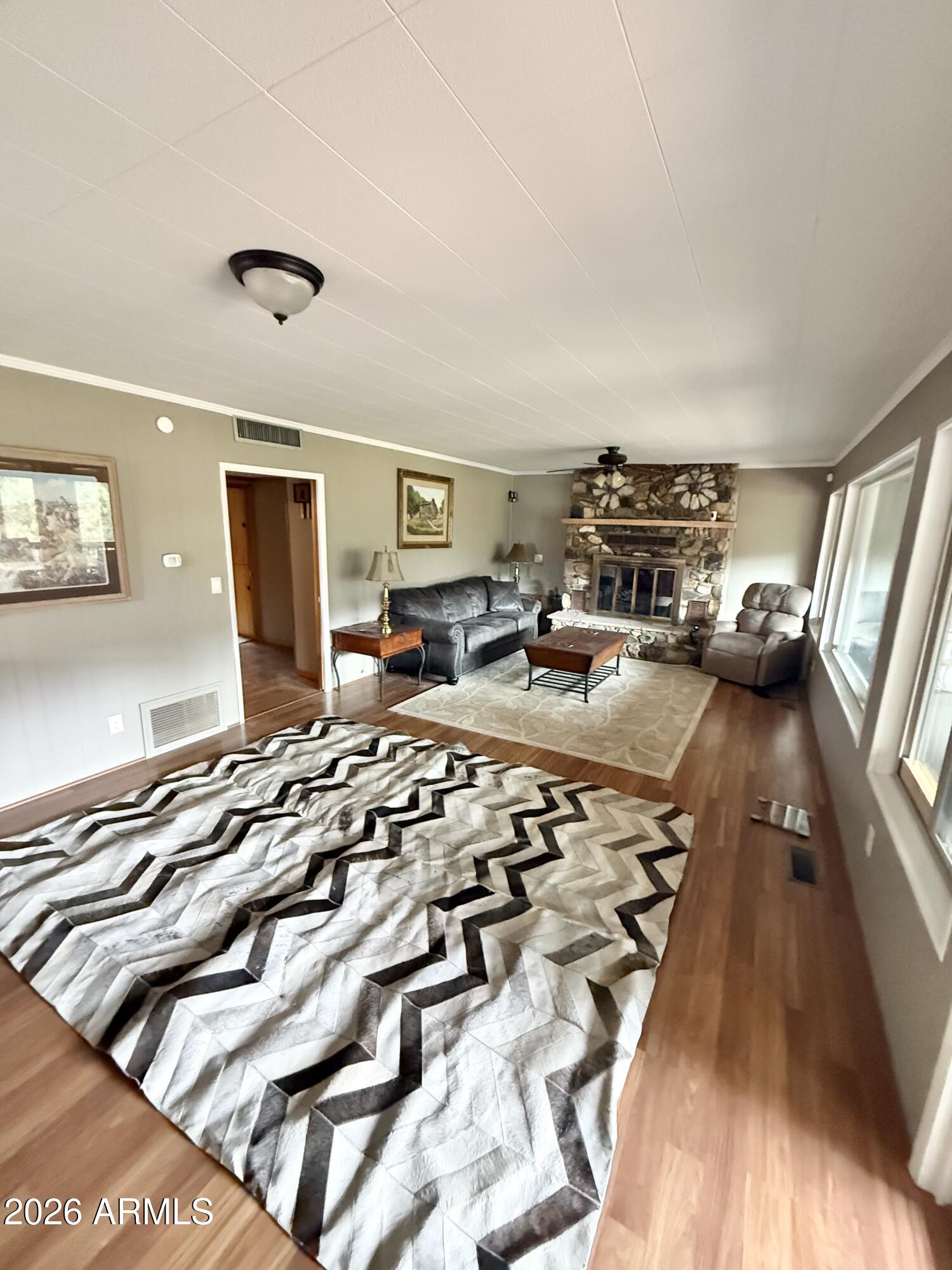 130 SUGAR LOAF Drive