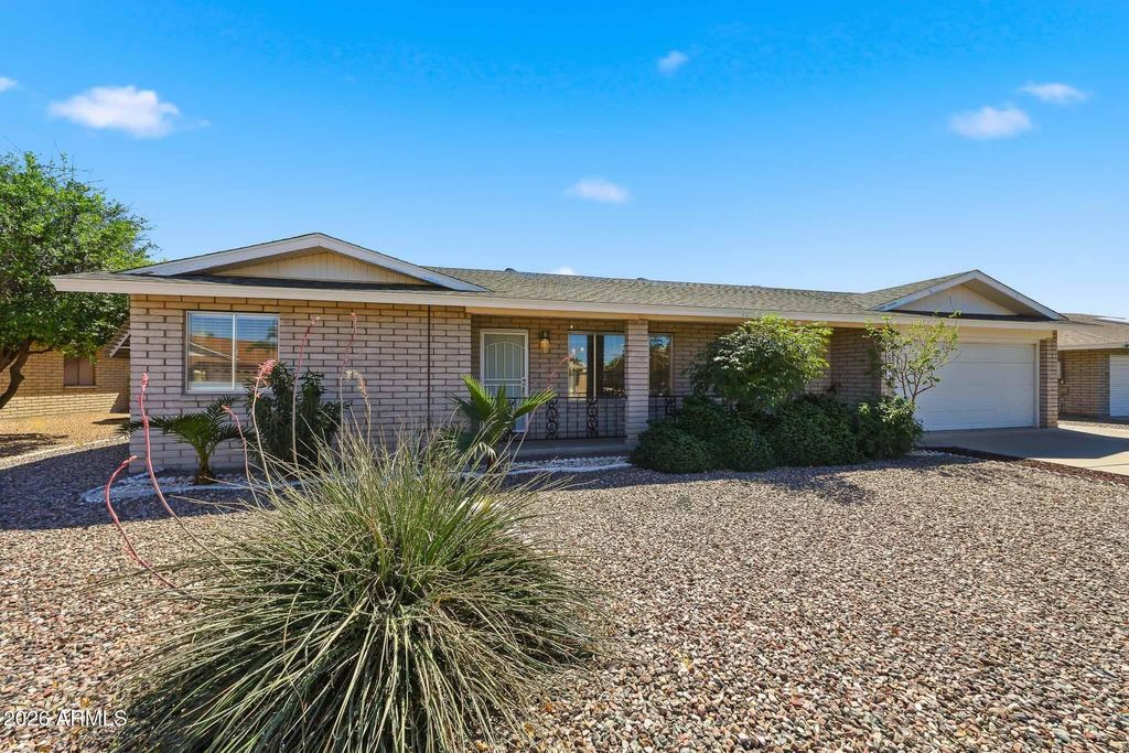 Photo of 9603 W Purdue Avenue, Peoria, AZ 85345 (MLS # 6994139)