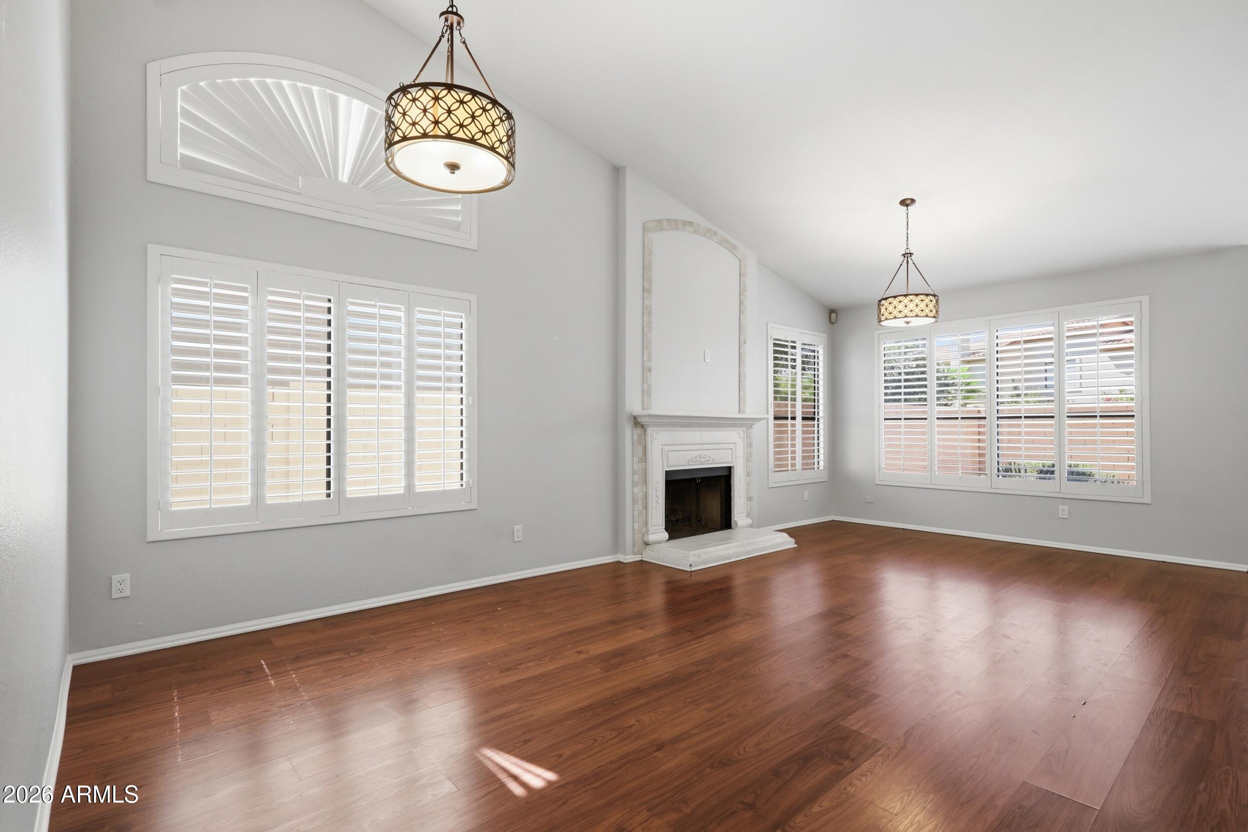 225 W VERA Lane