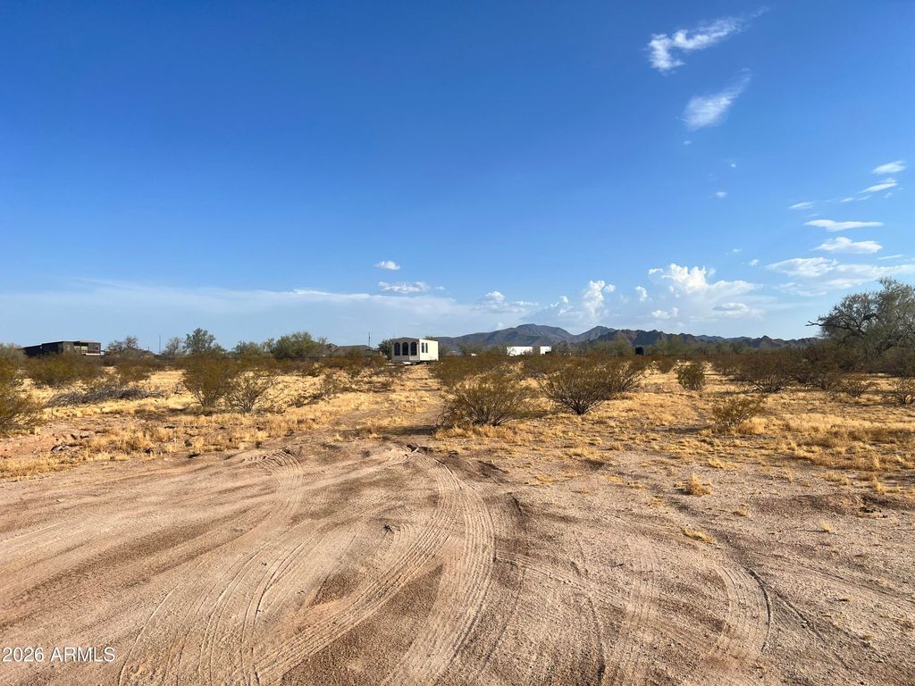 Photo of 0 W Ventada Road #-, Maricopa, AZ 85139 (MLS # 7017499)