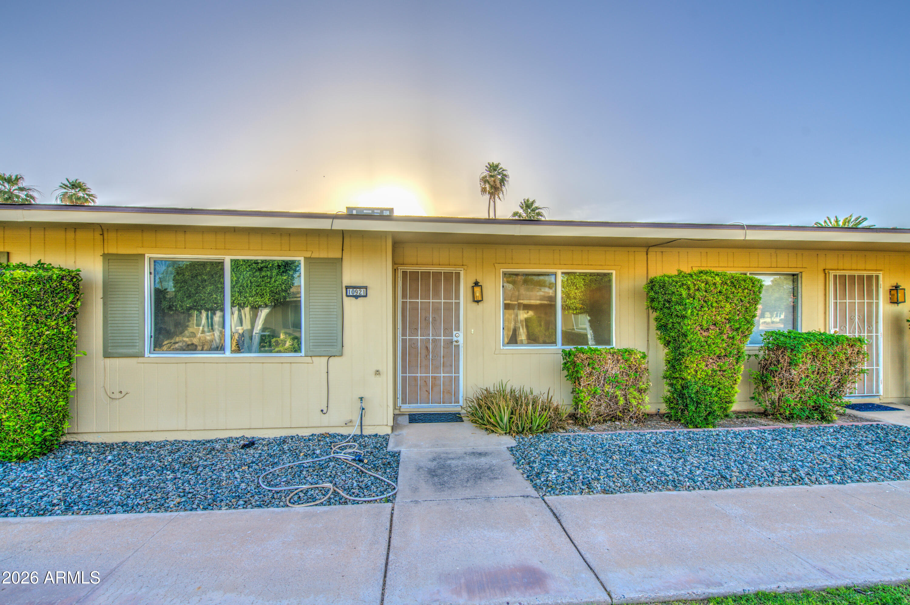 10921 W SANTA FE Drive